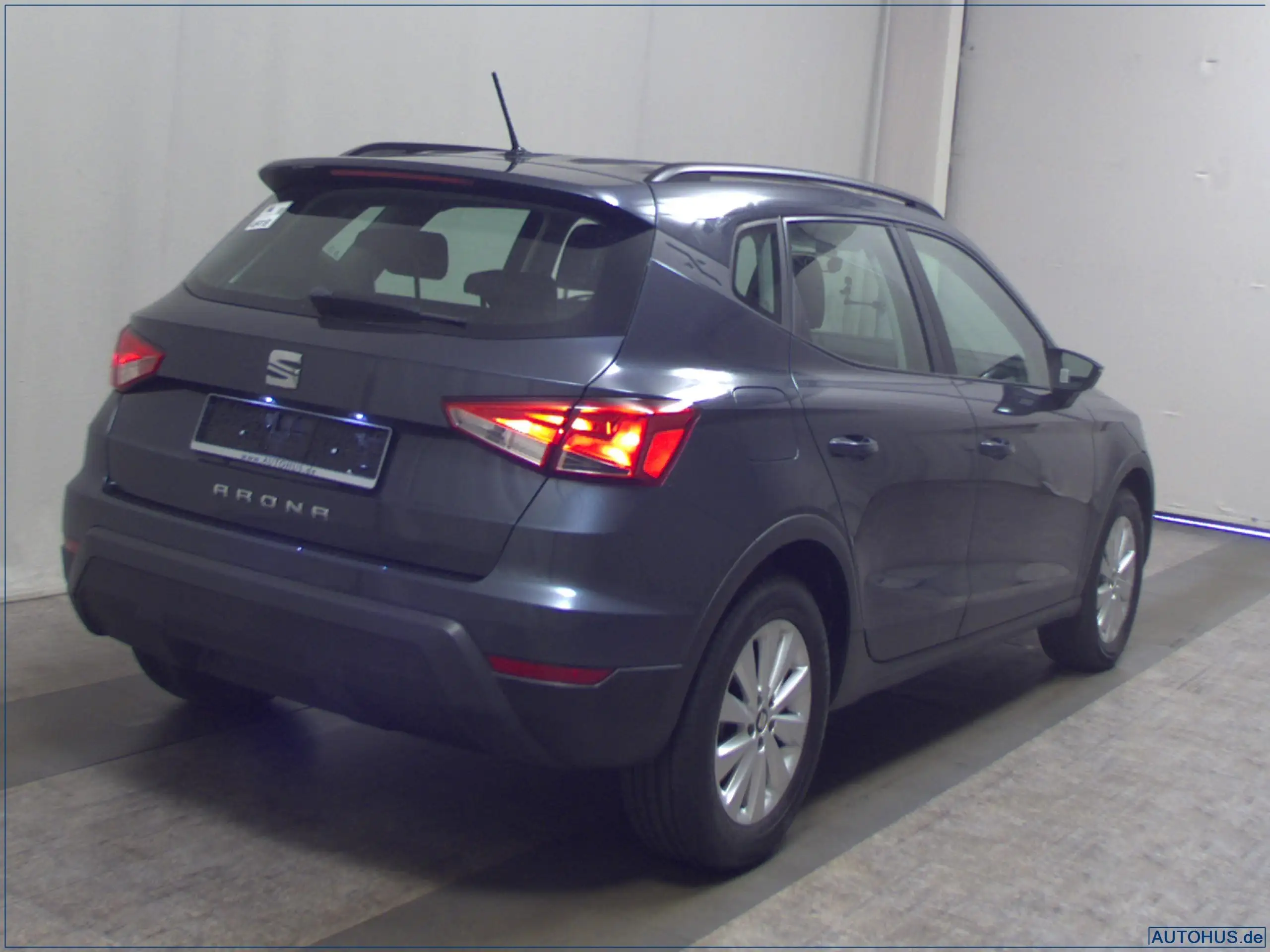 SEAT - Arona