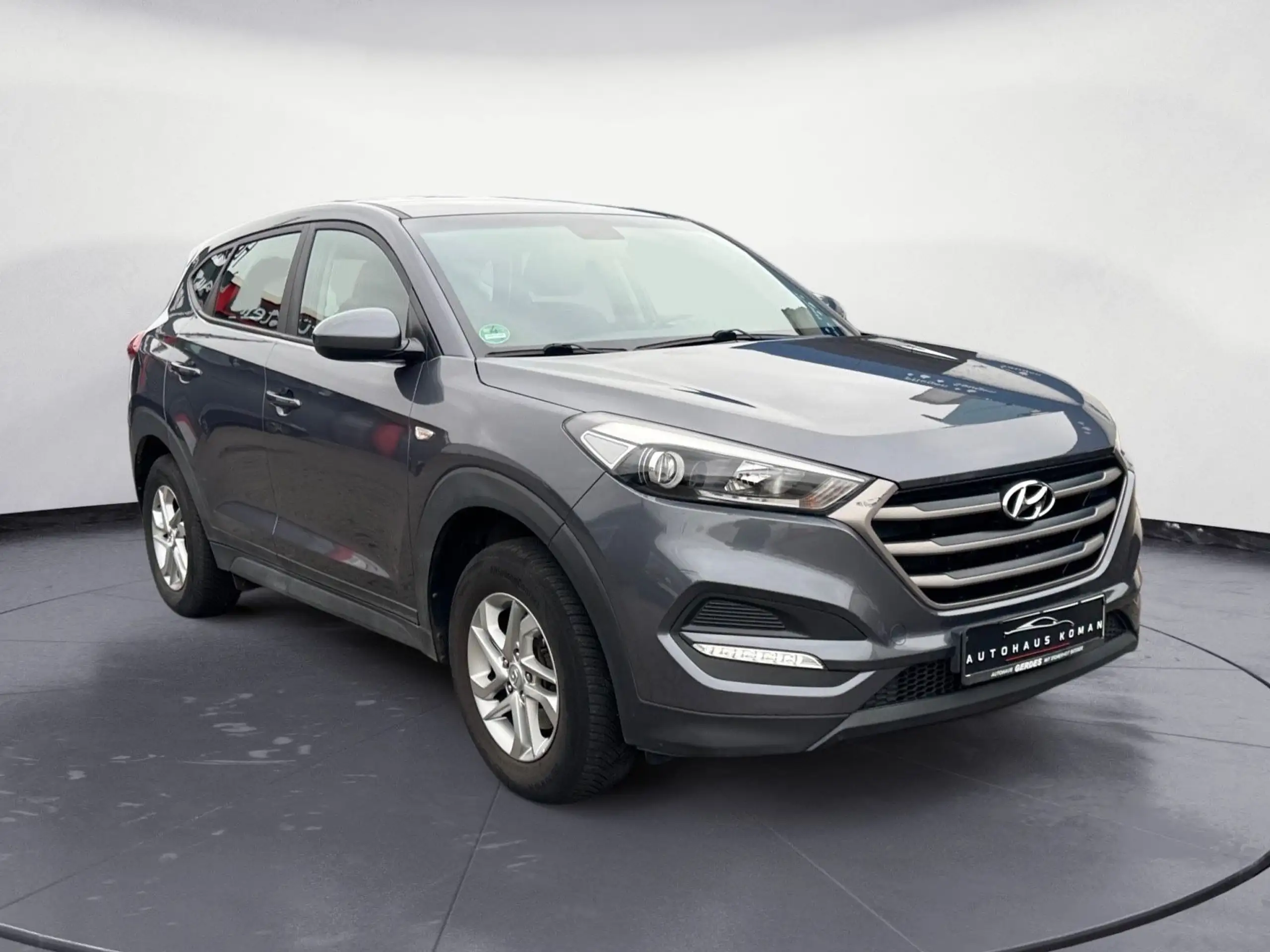 Hyundai - TUCSON