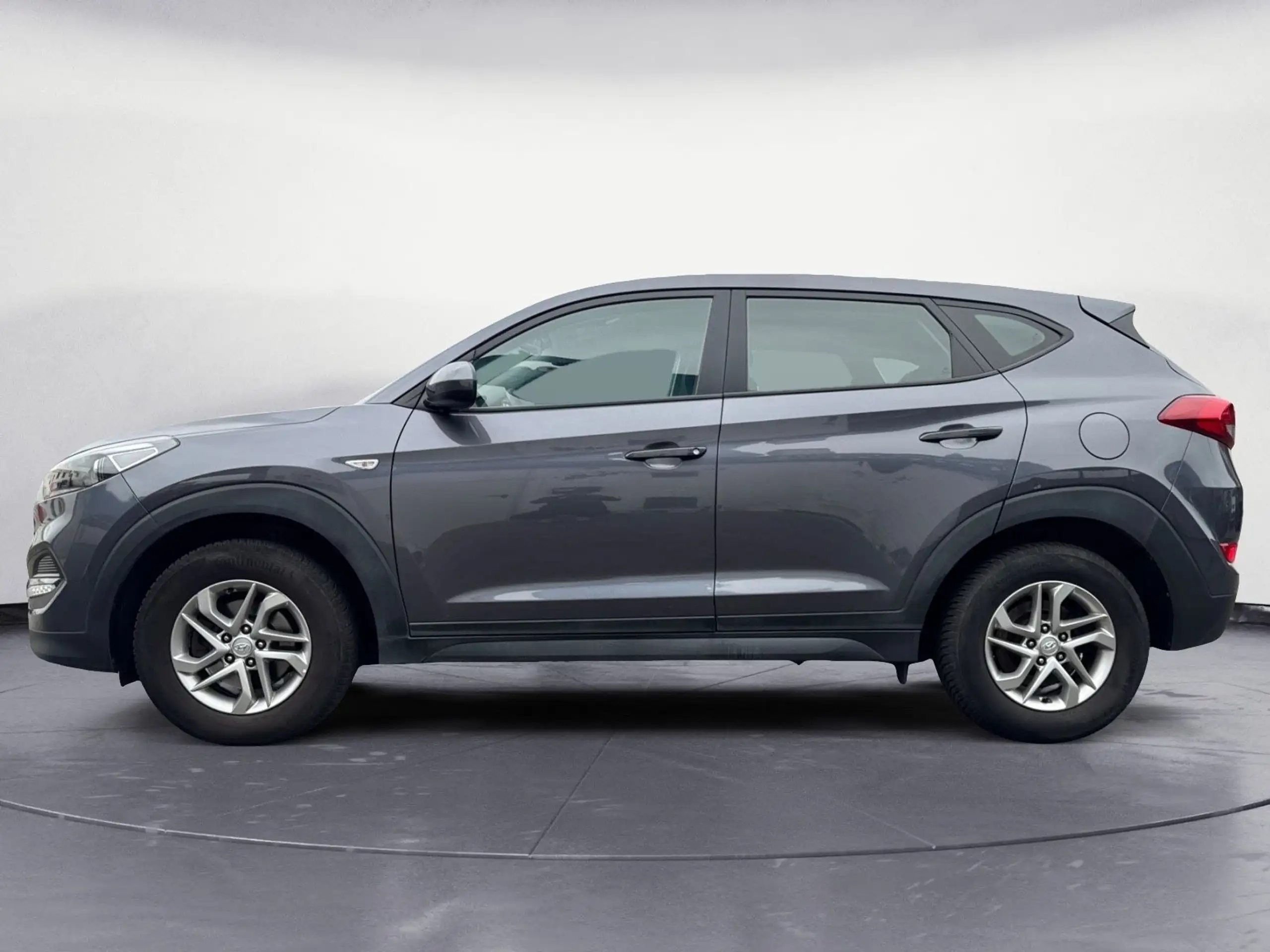 Hyundai - TUCSON