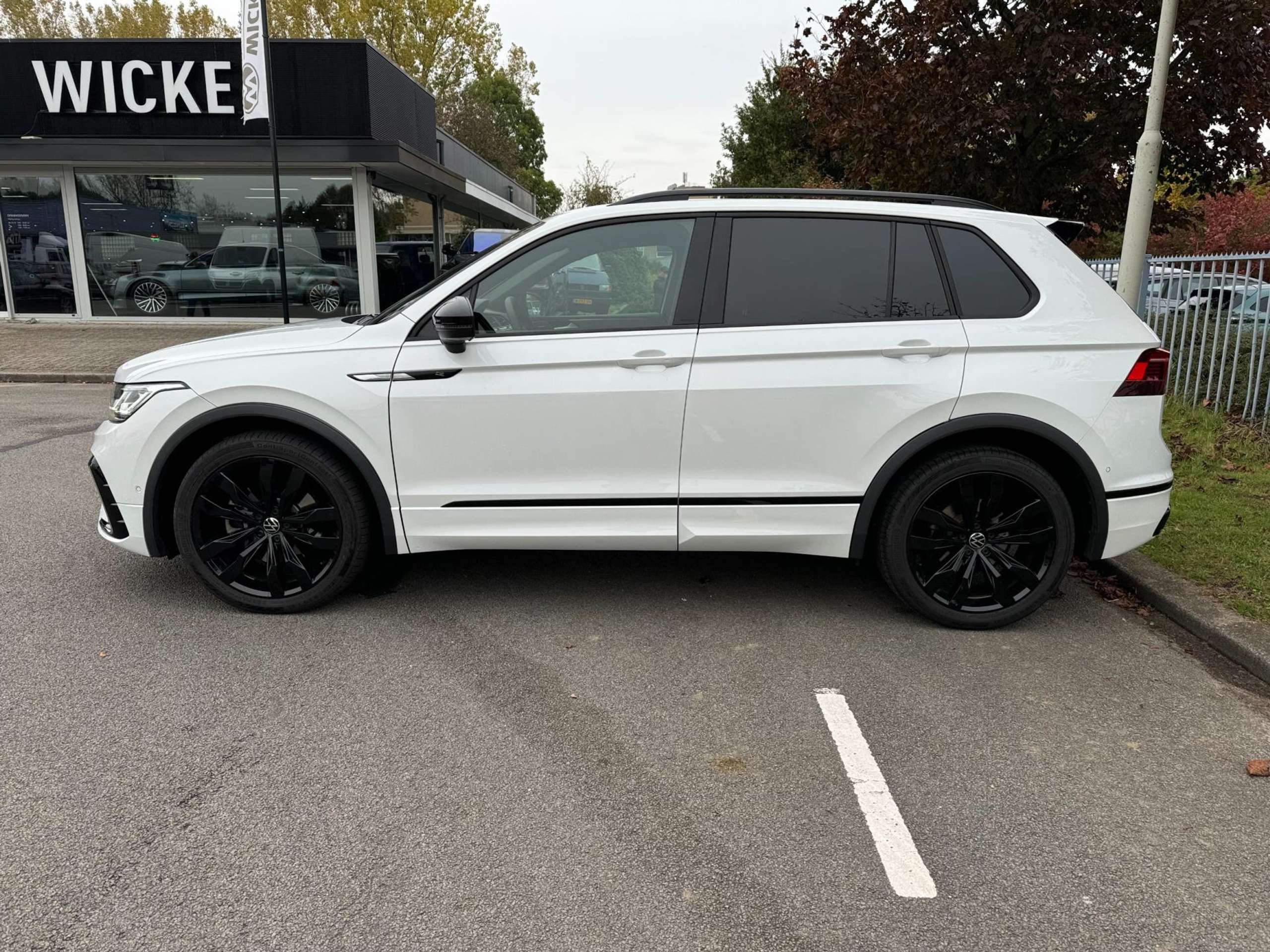 Volkswagen - Tiguan