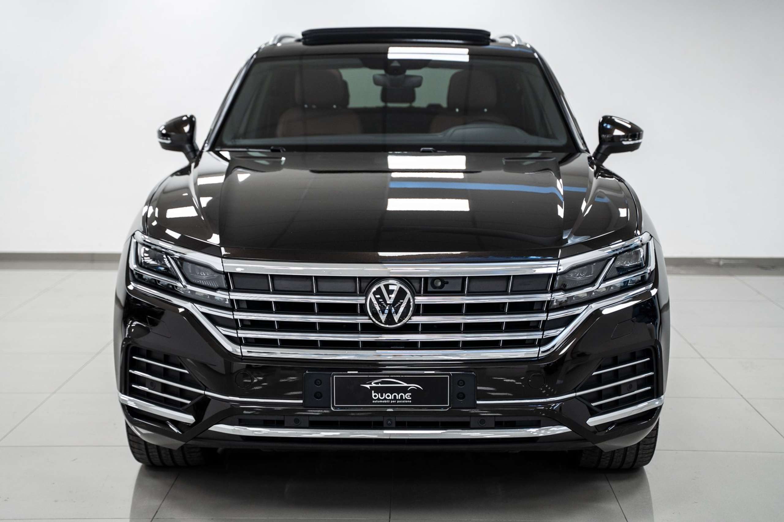 Volkswagen - Touareg