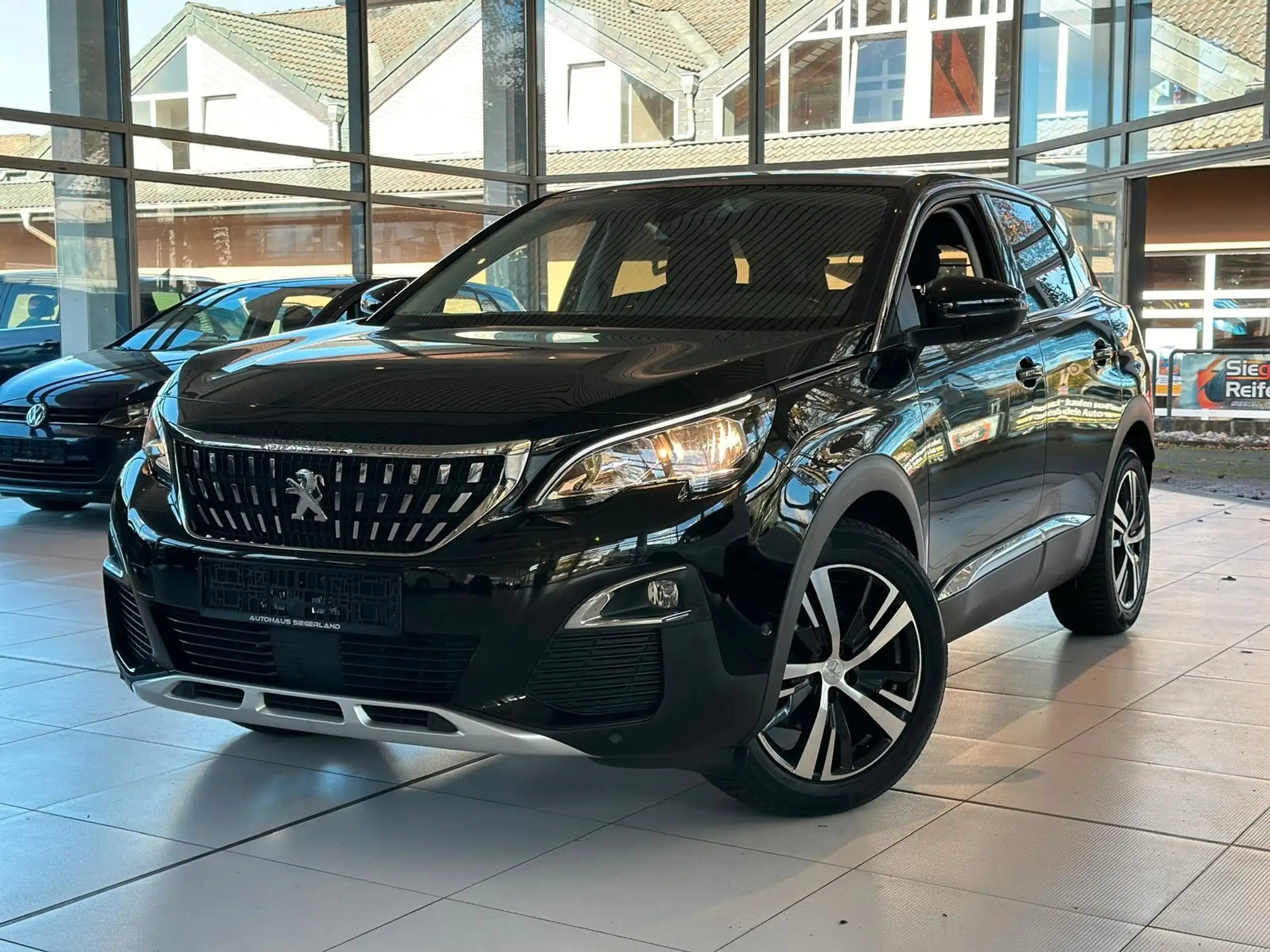 Peugeot - 3008