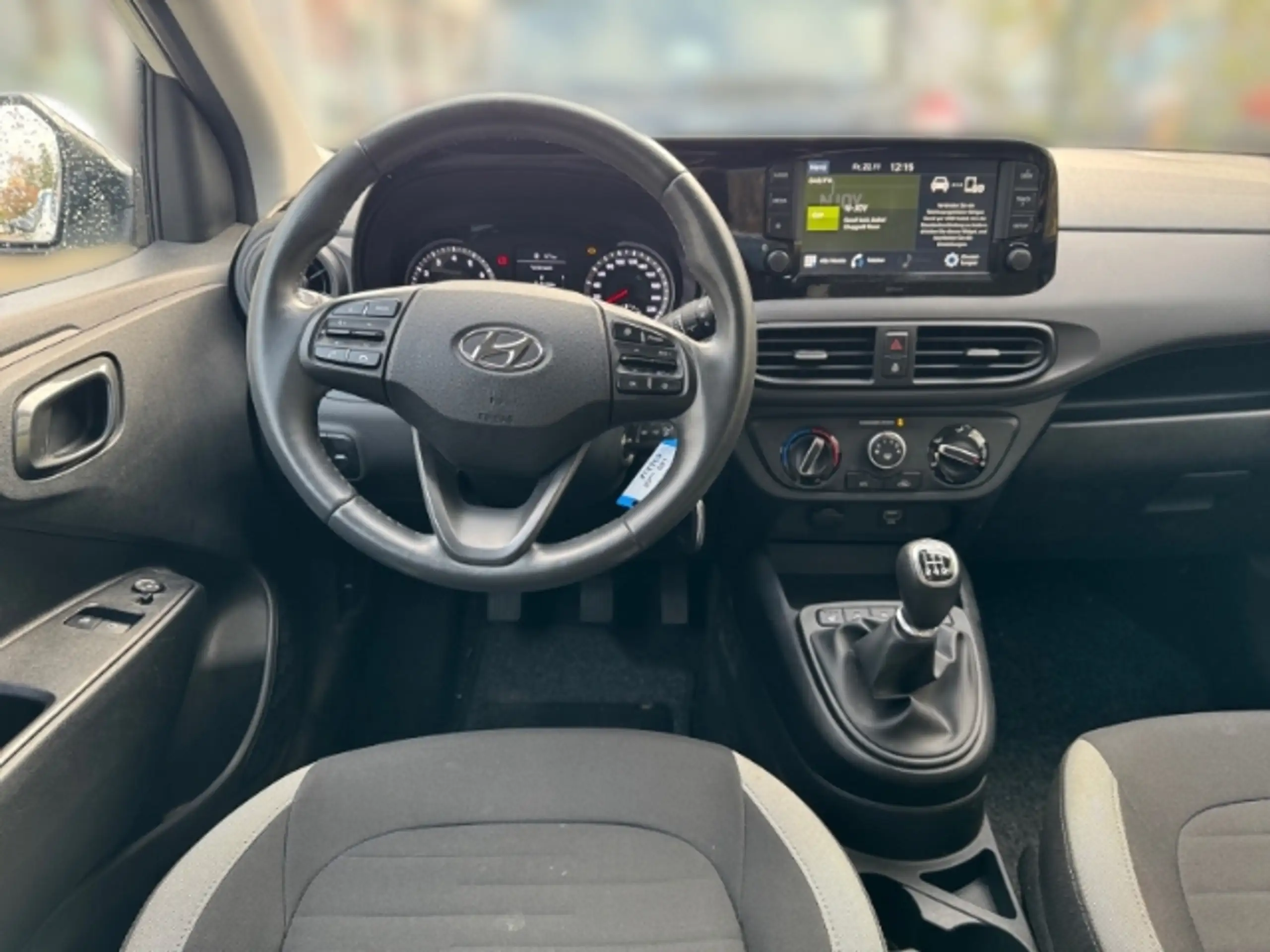 Hyundai - i10