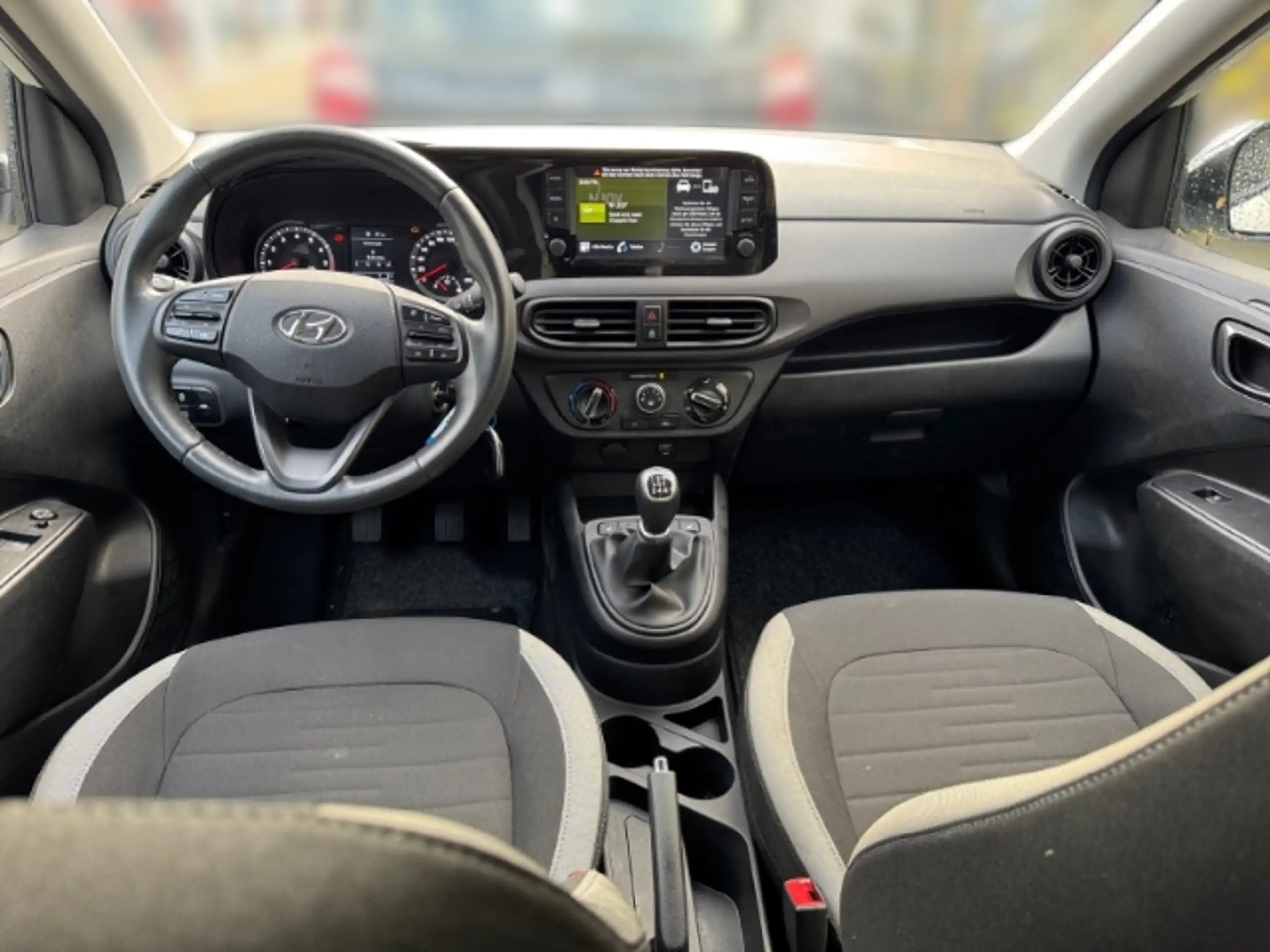 Hyundai - i10