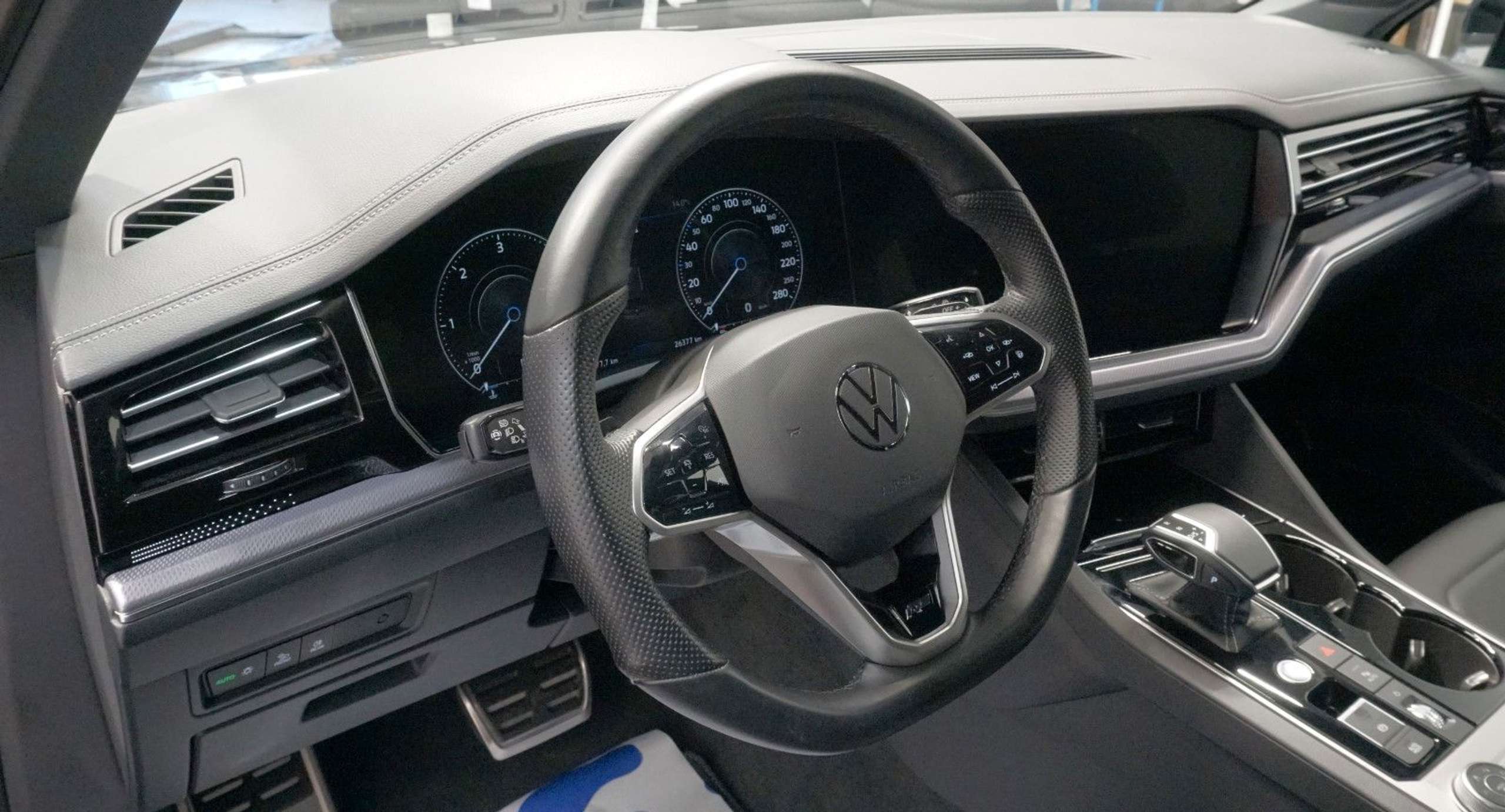 Volkswagen - Touareg