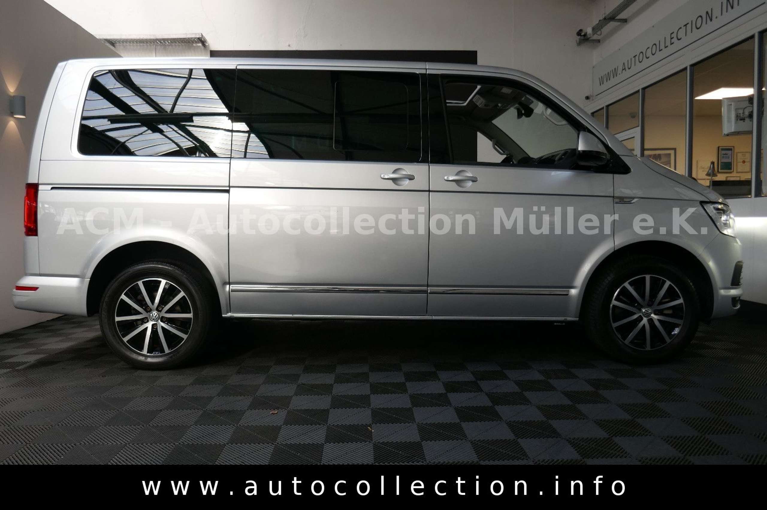 Volkswagen - T6 Multivan