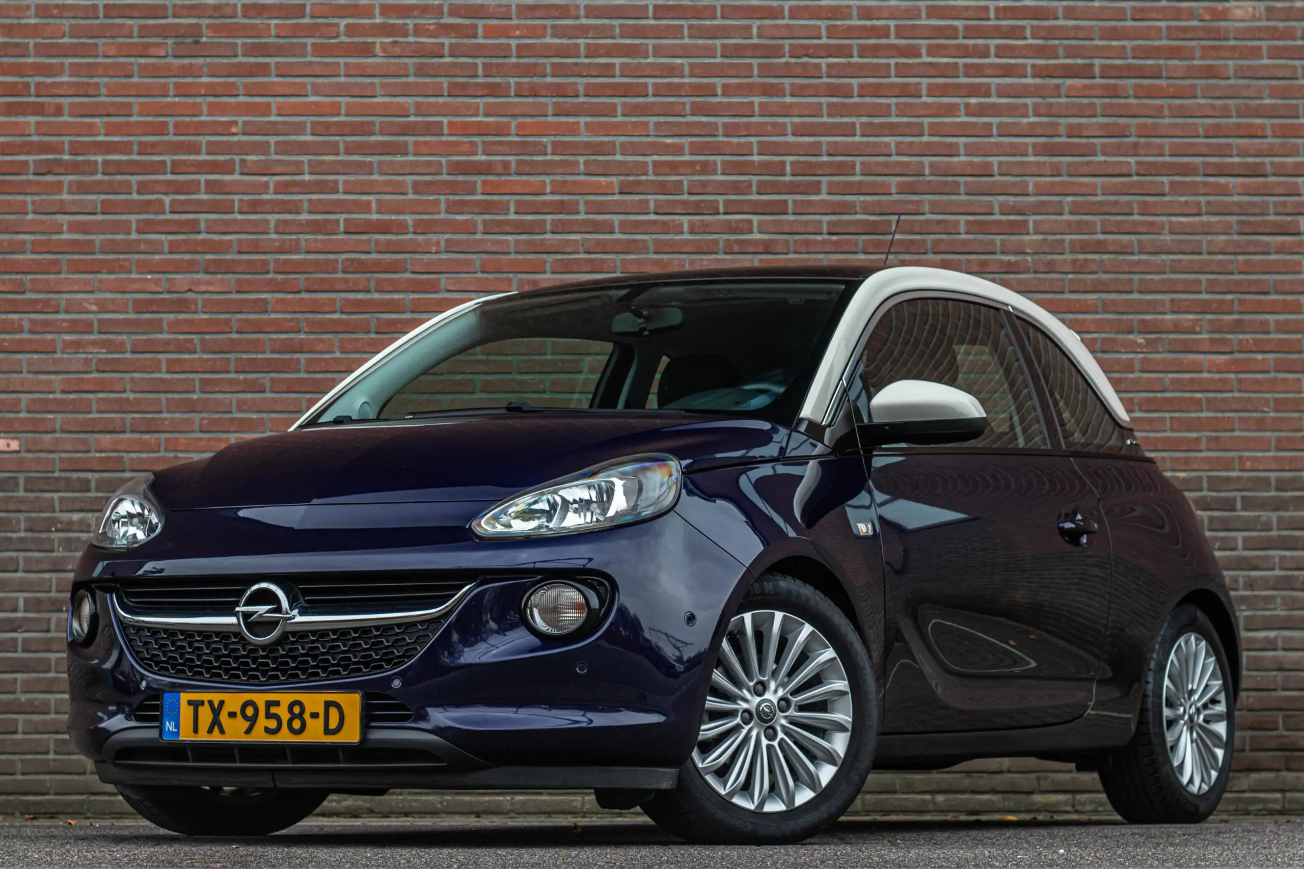 Opel - Adam