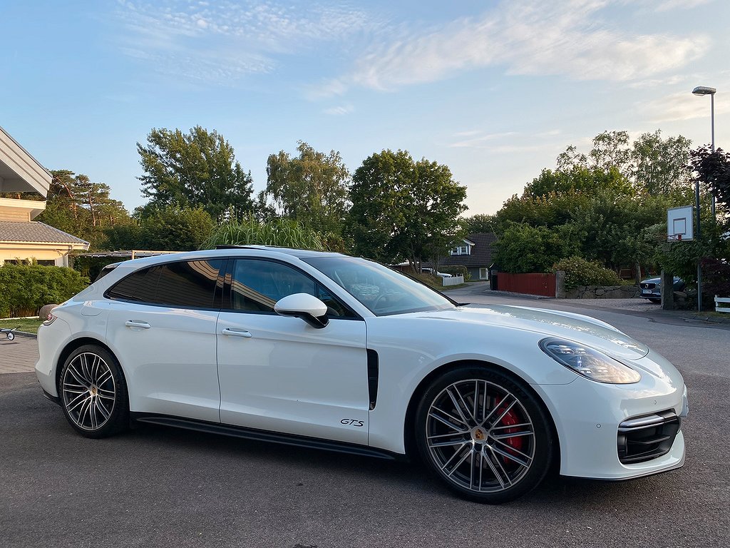 Porsche - Panamera