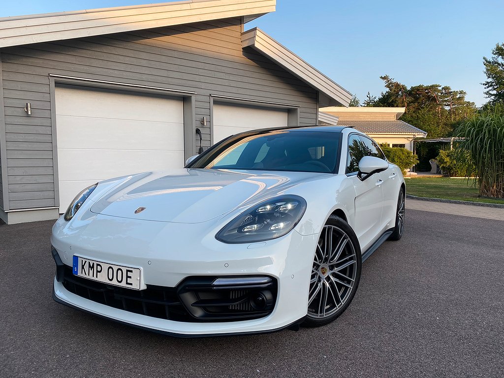 Porsche - Panamera