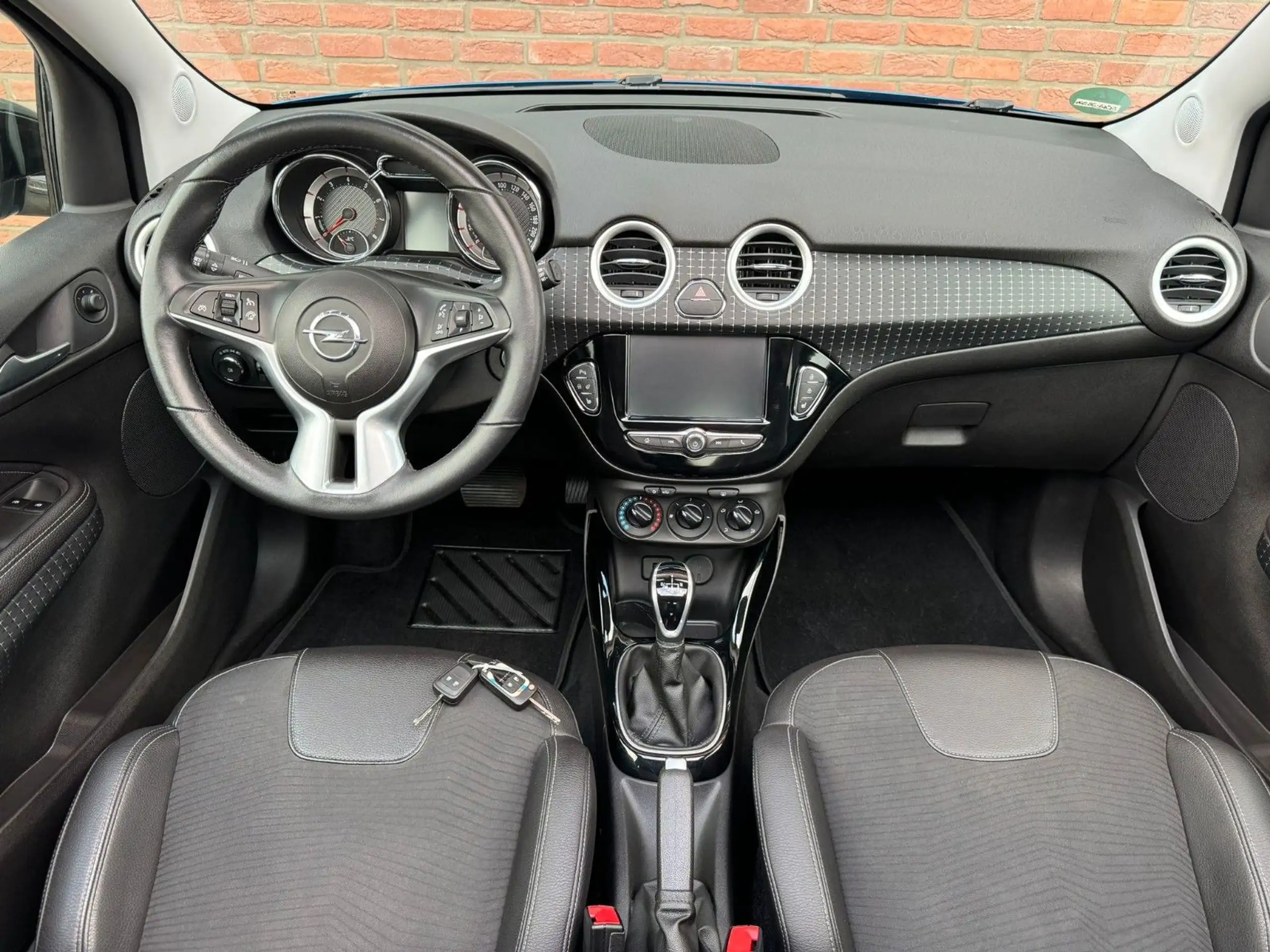 Opel - Adam