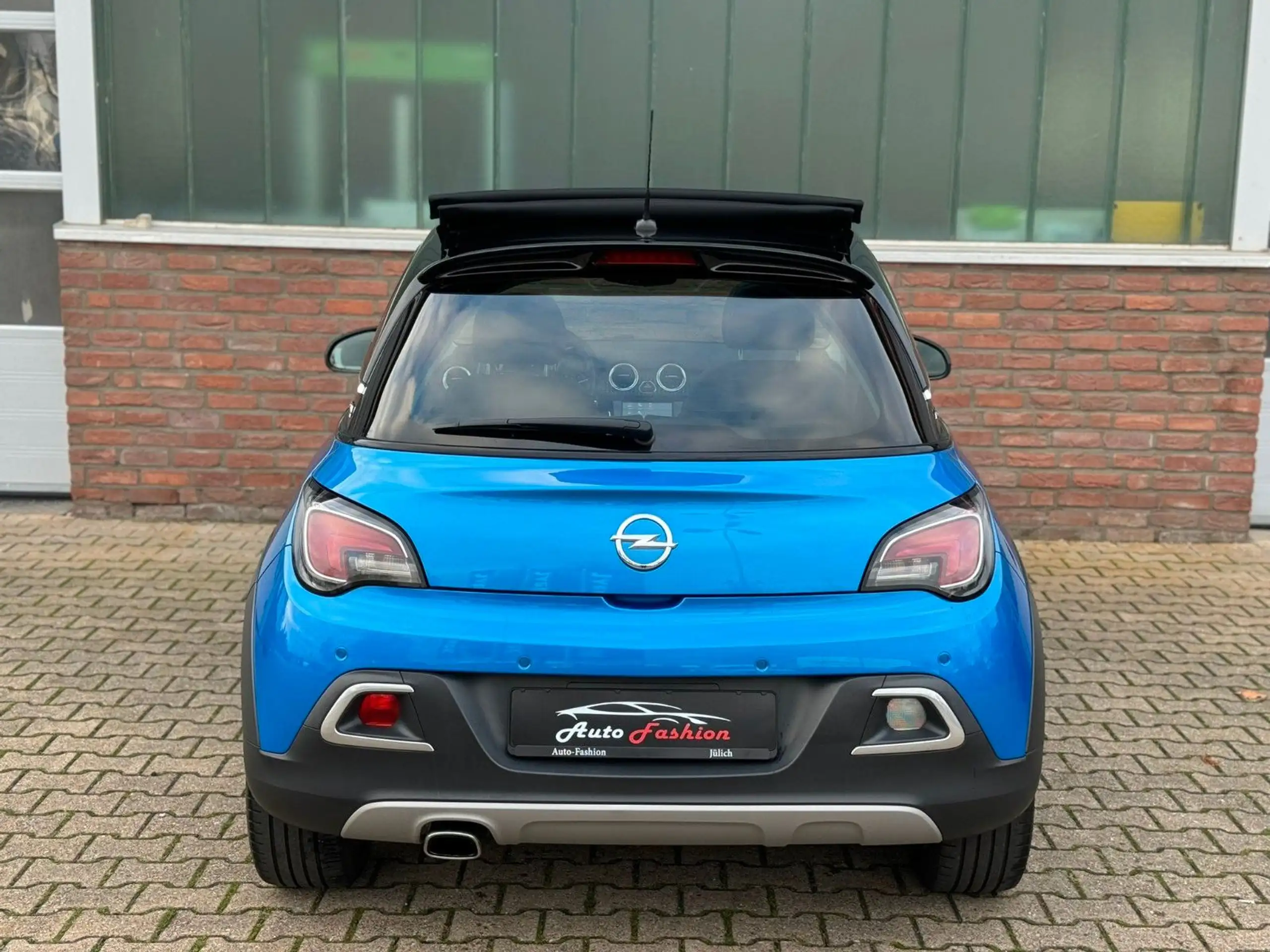 Opel - Adam