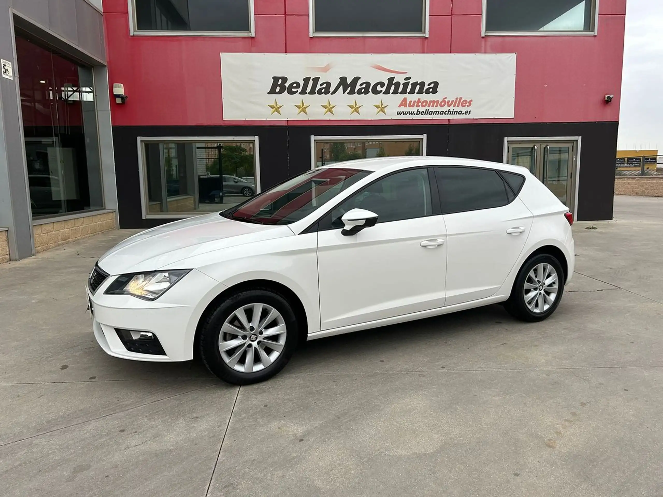 SEAT - Leon