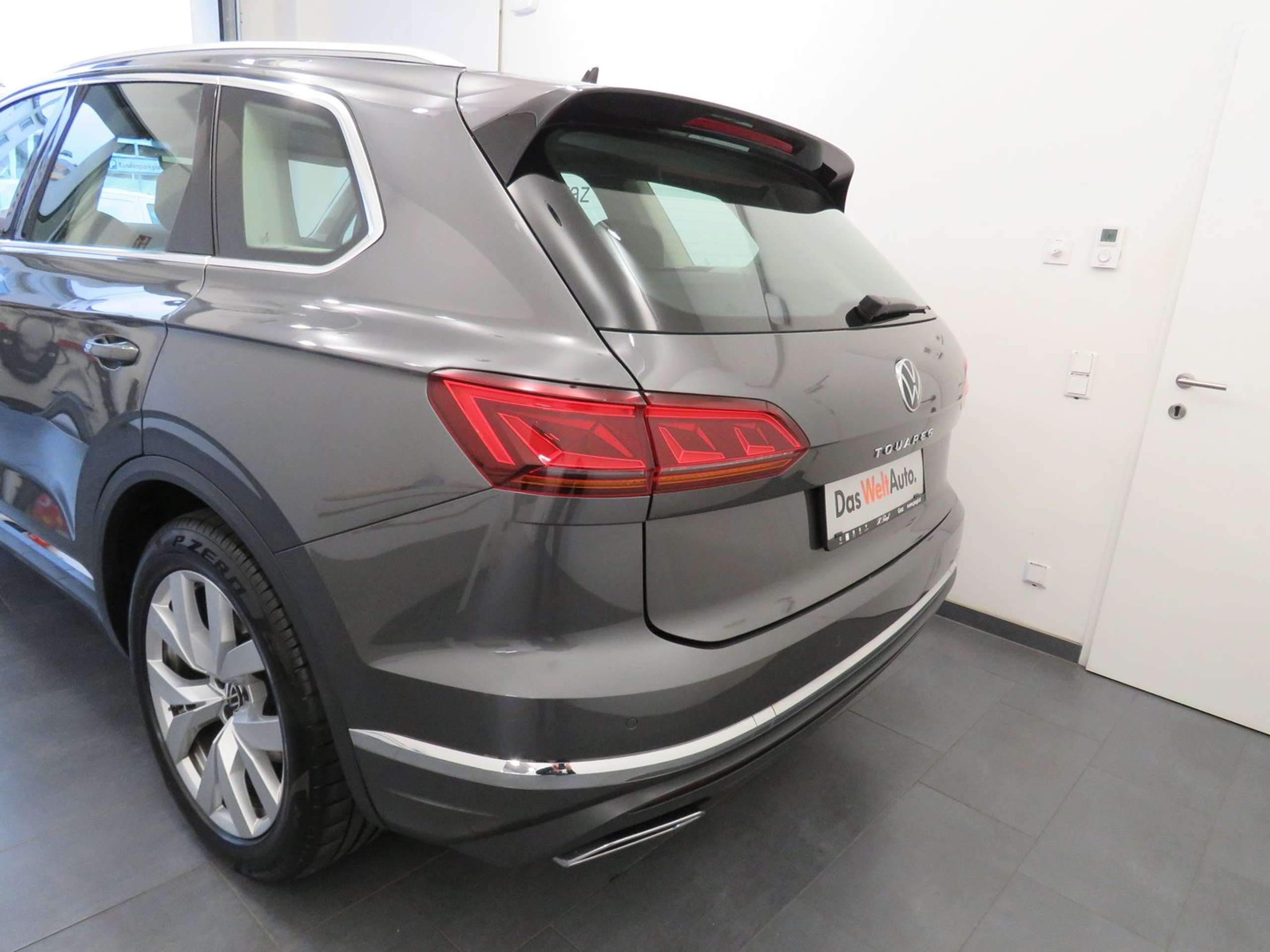 Volkswagen - Touareg