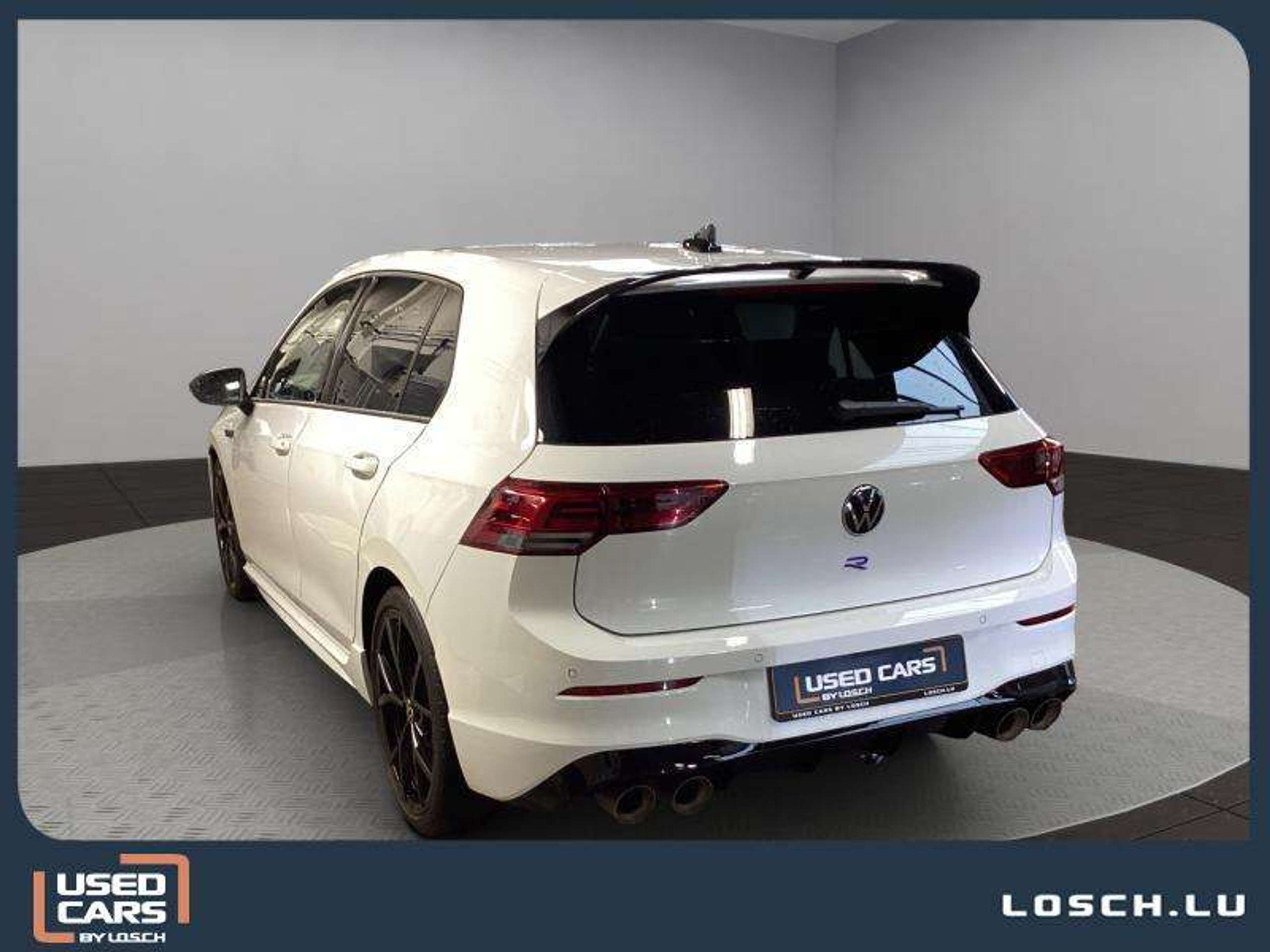 Volkswagen - Golf