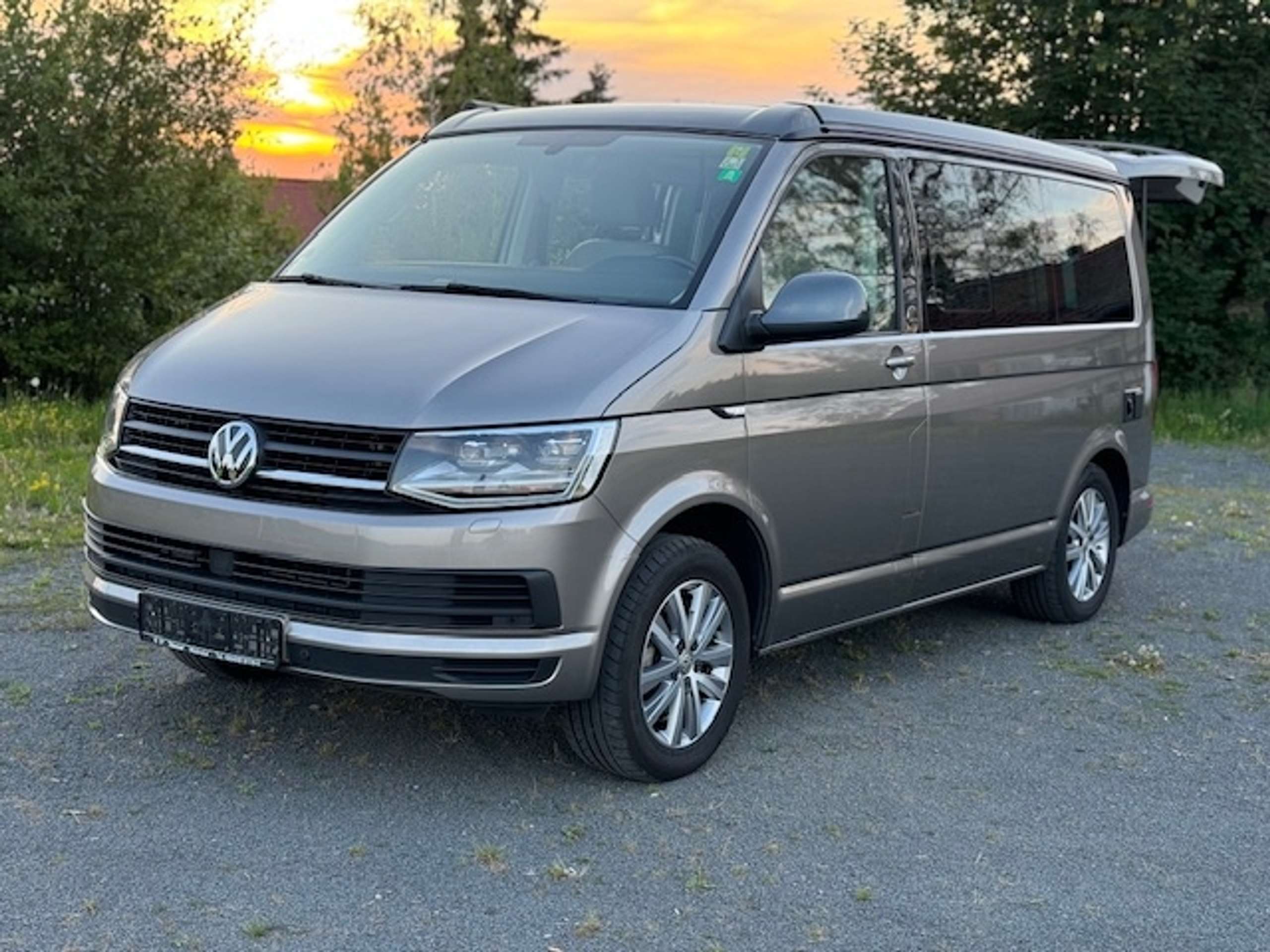 Volkswagen - T6 California