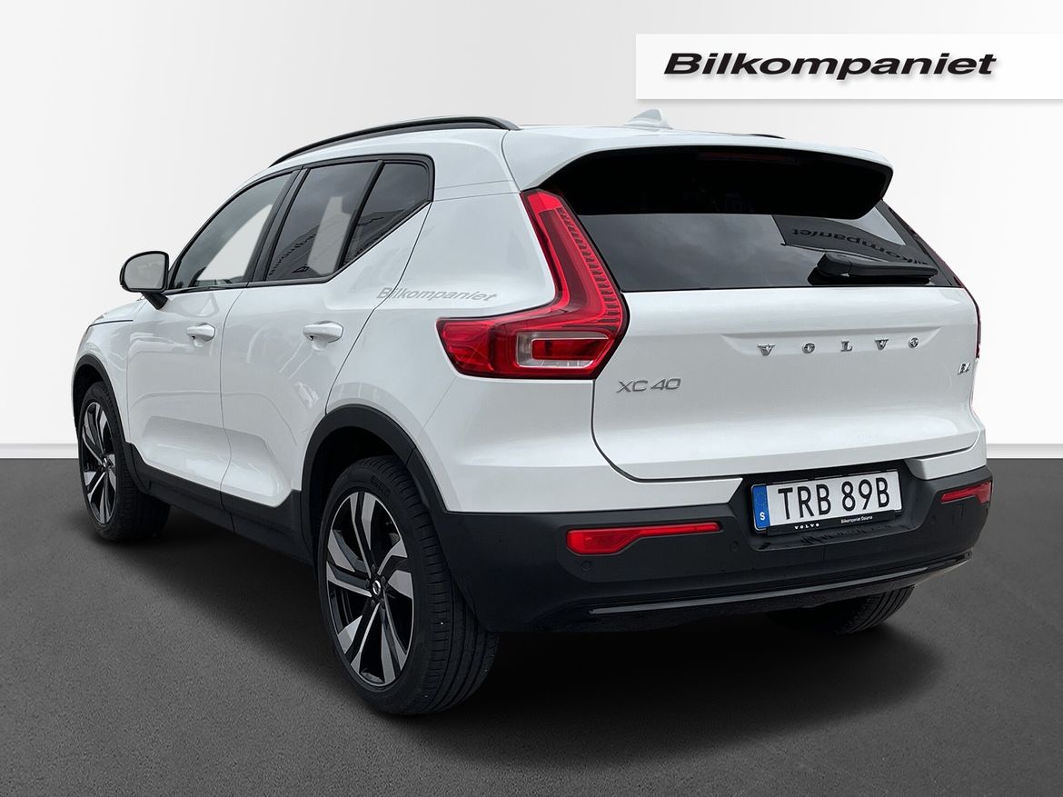 Volvo - XC40