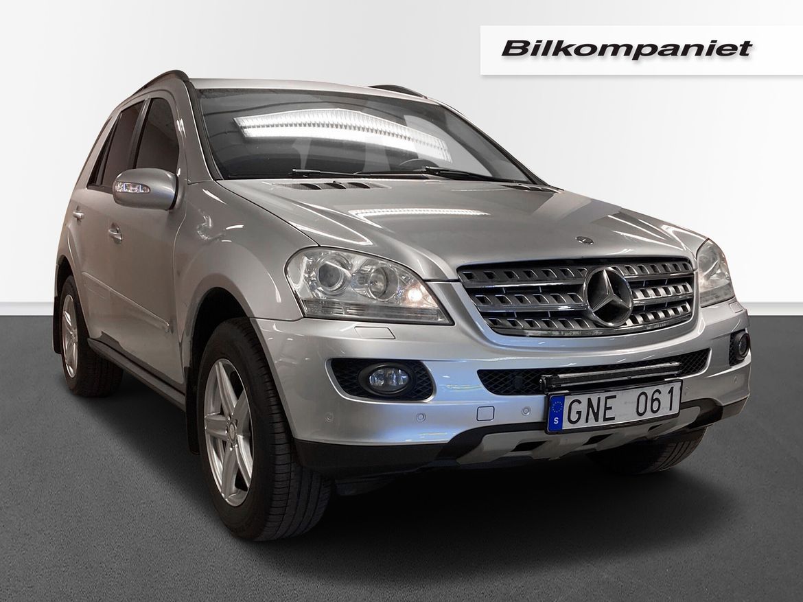 Mercedes-Benz - ML