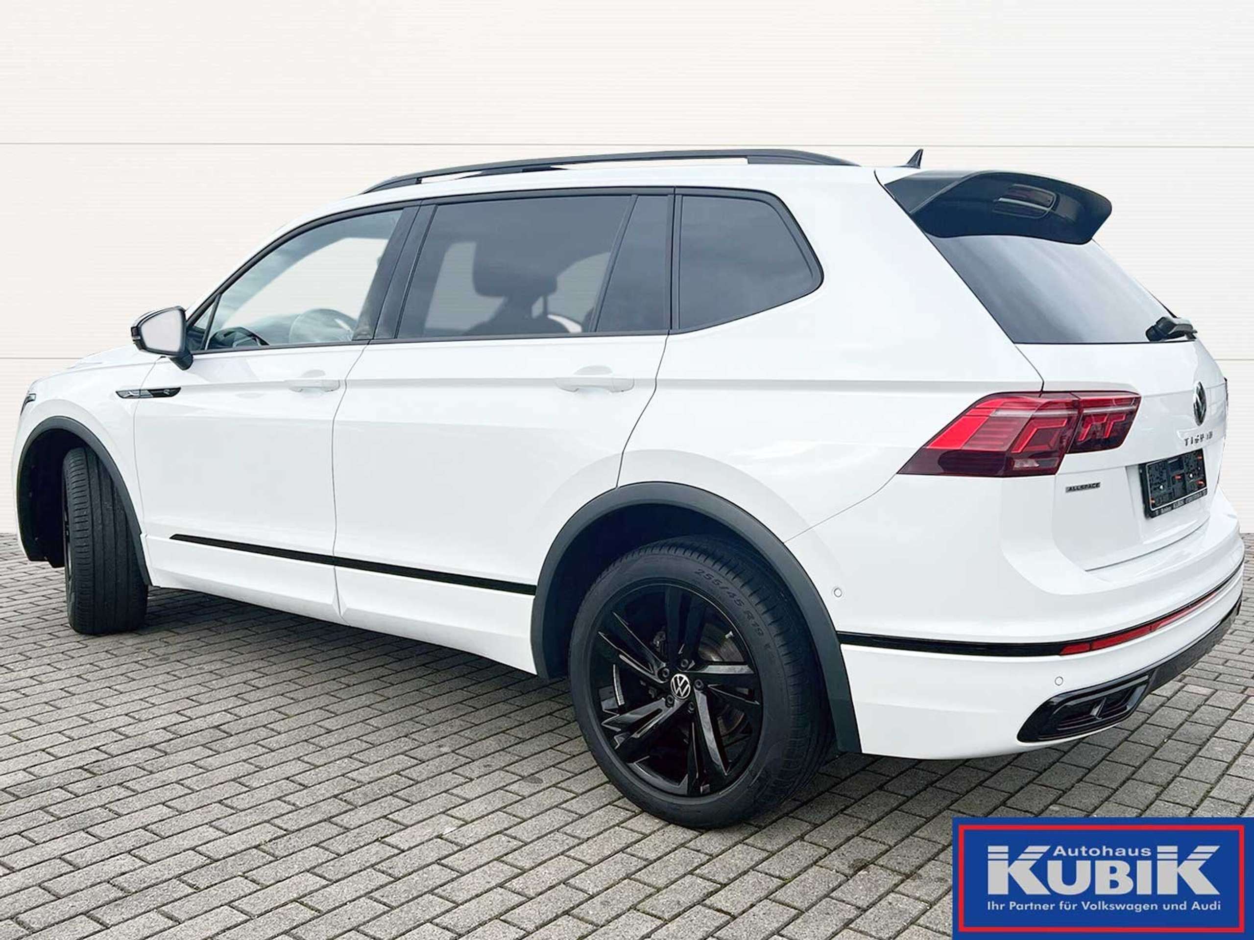 Volkswagen - Tiguan Allspace