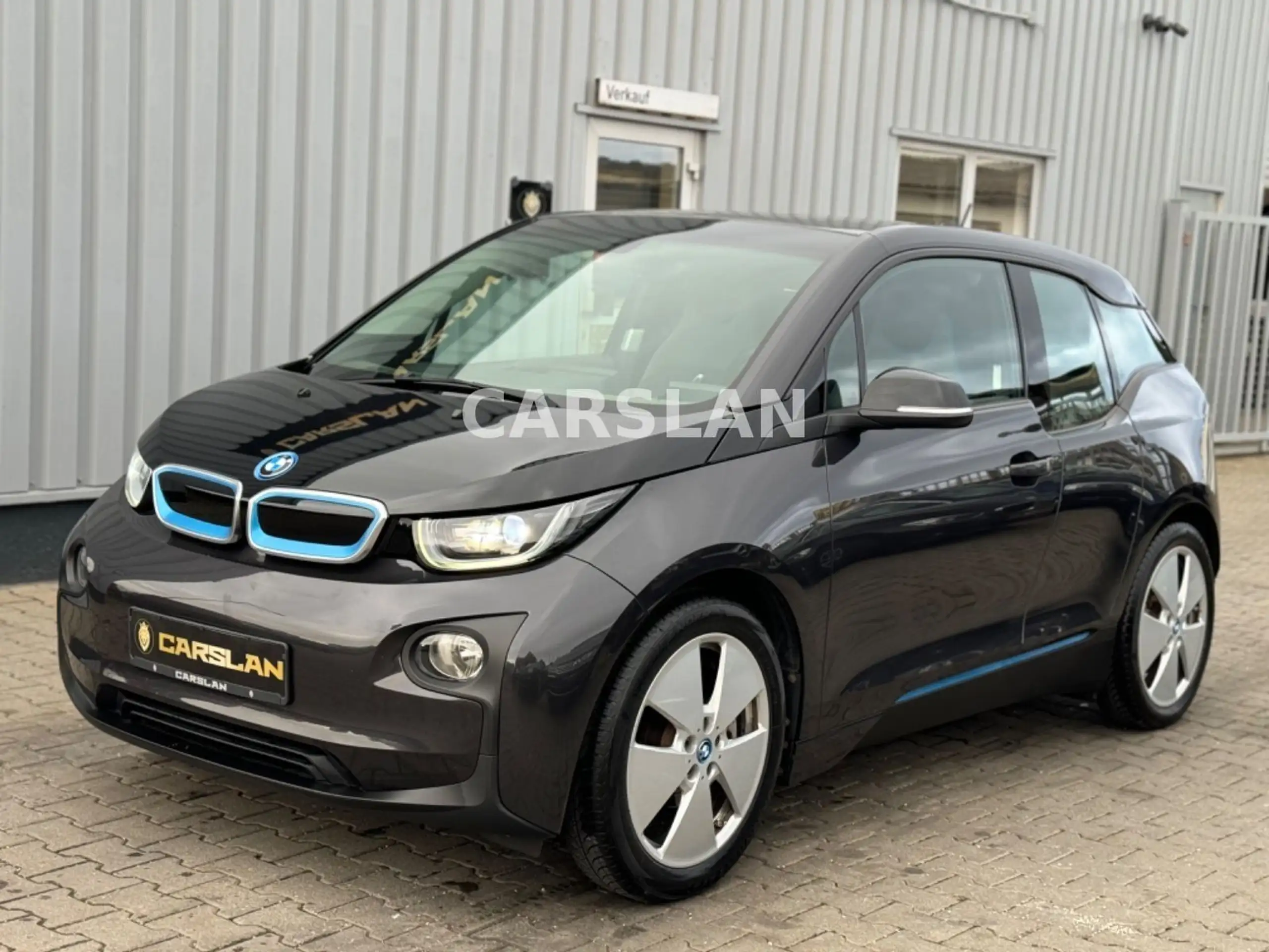 BMW - i3