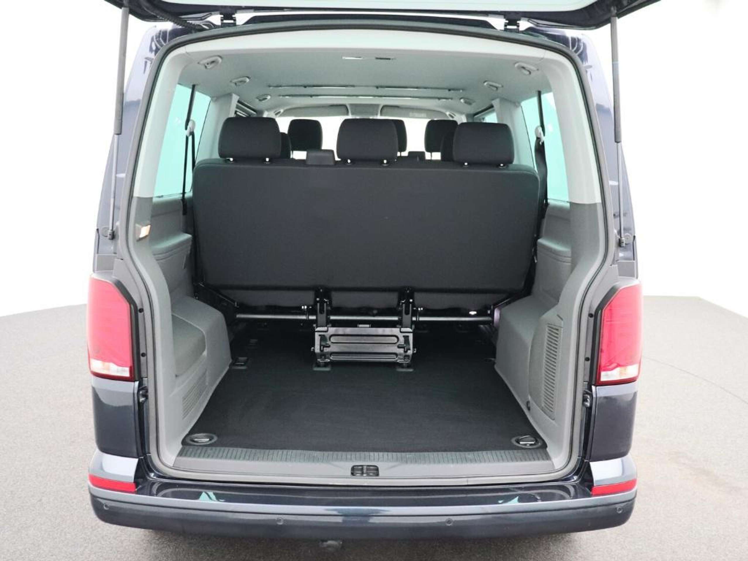 Volkswagen - T6.1 Caravelle