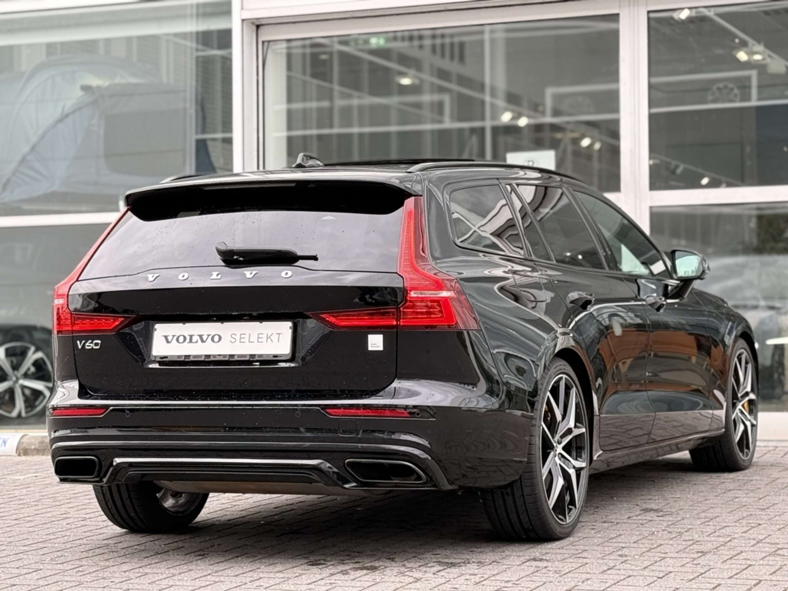 Volvo - V60