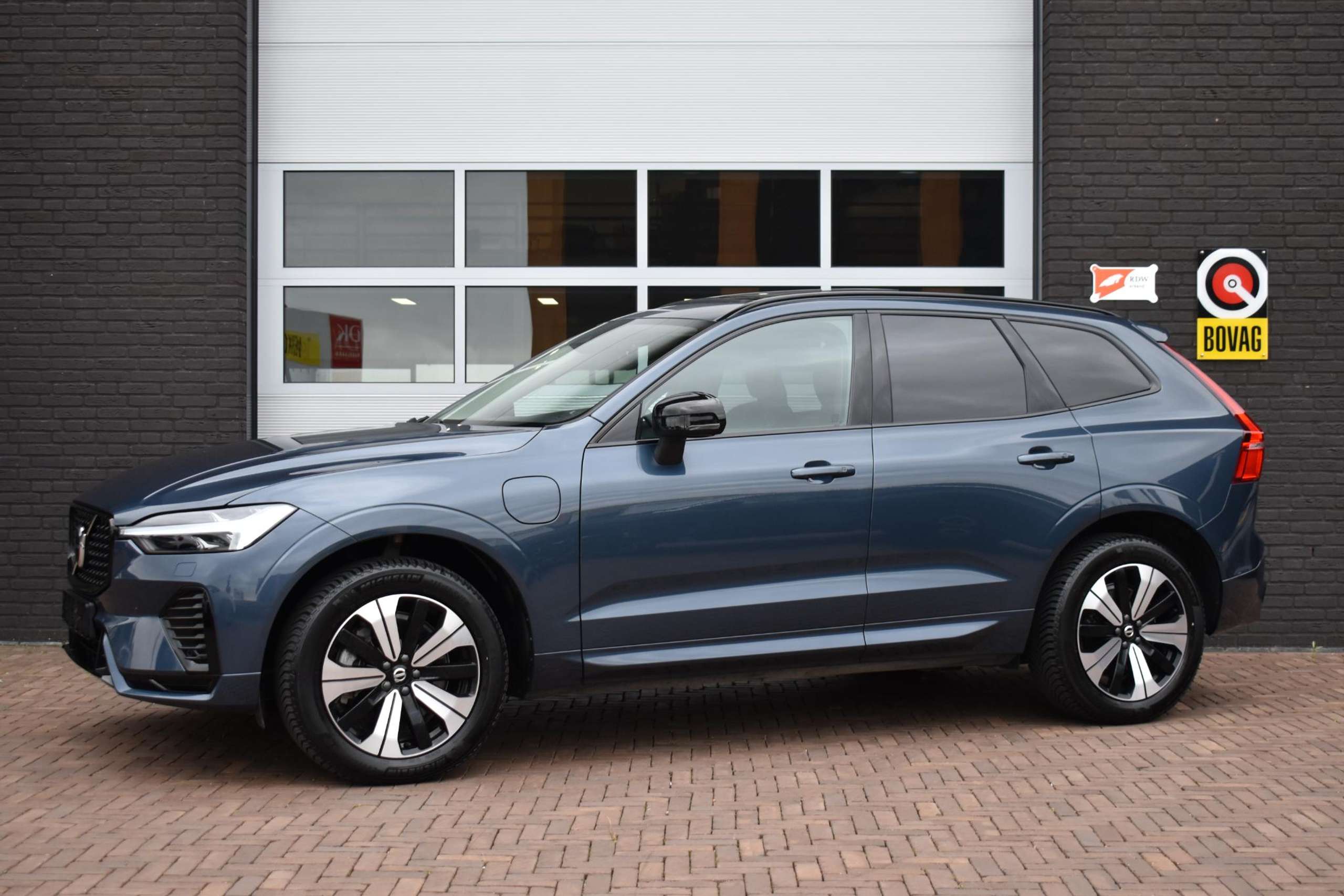 Volvo - XC60