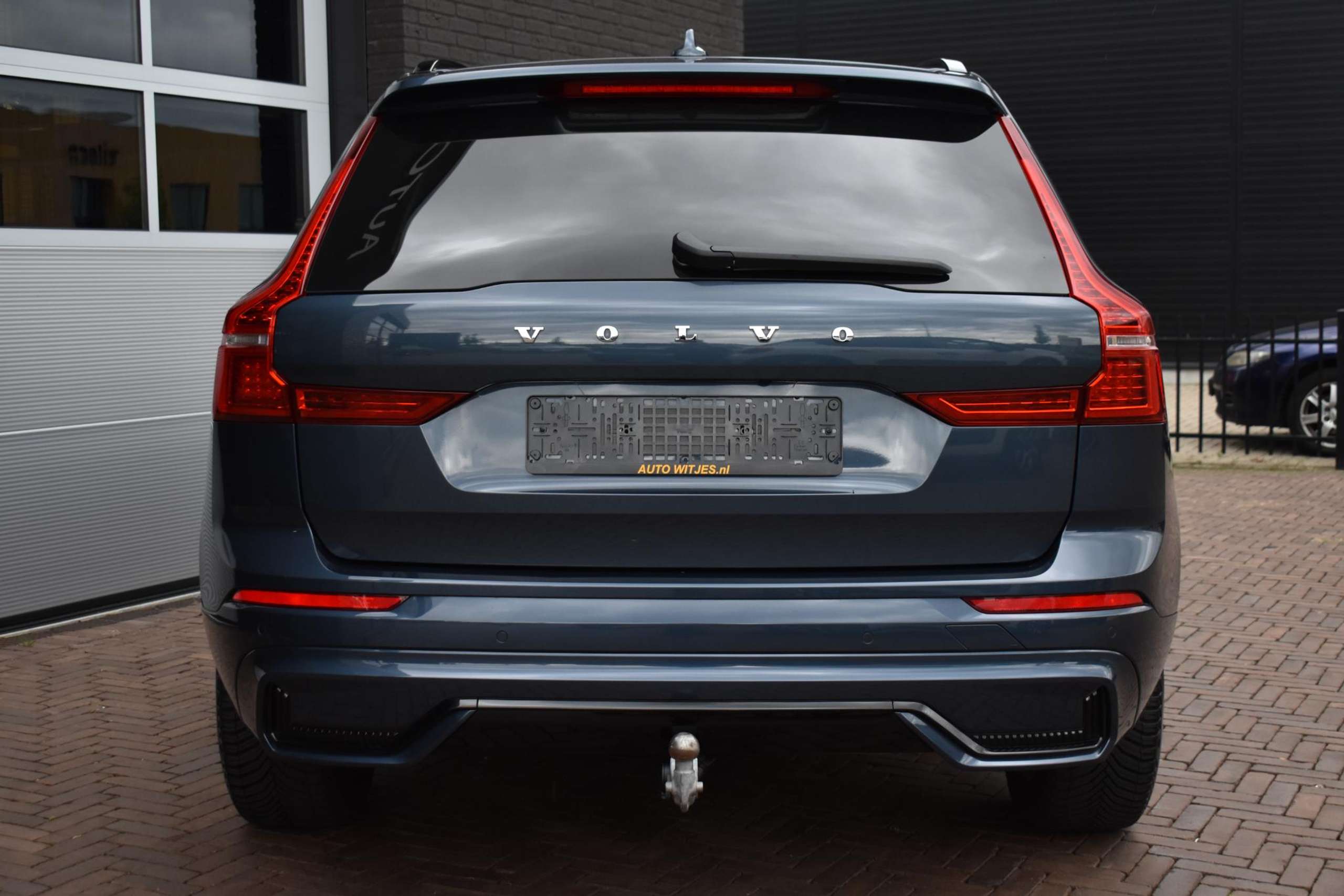 Volvo - XC60