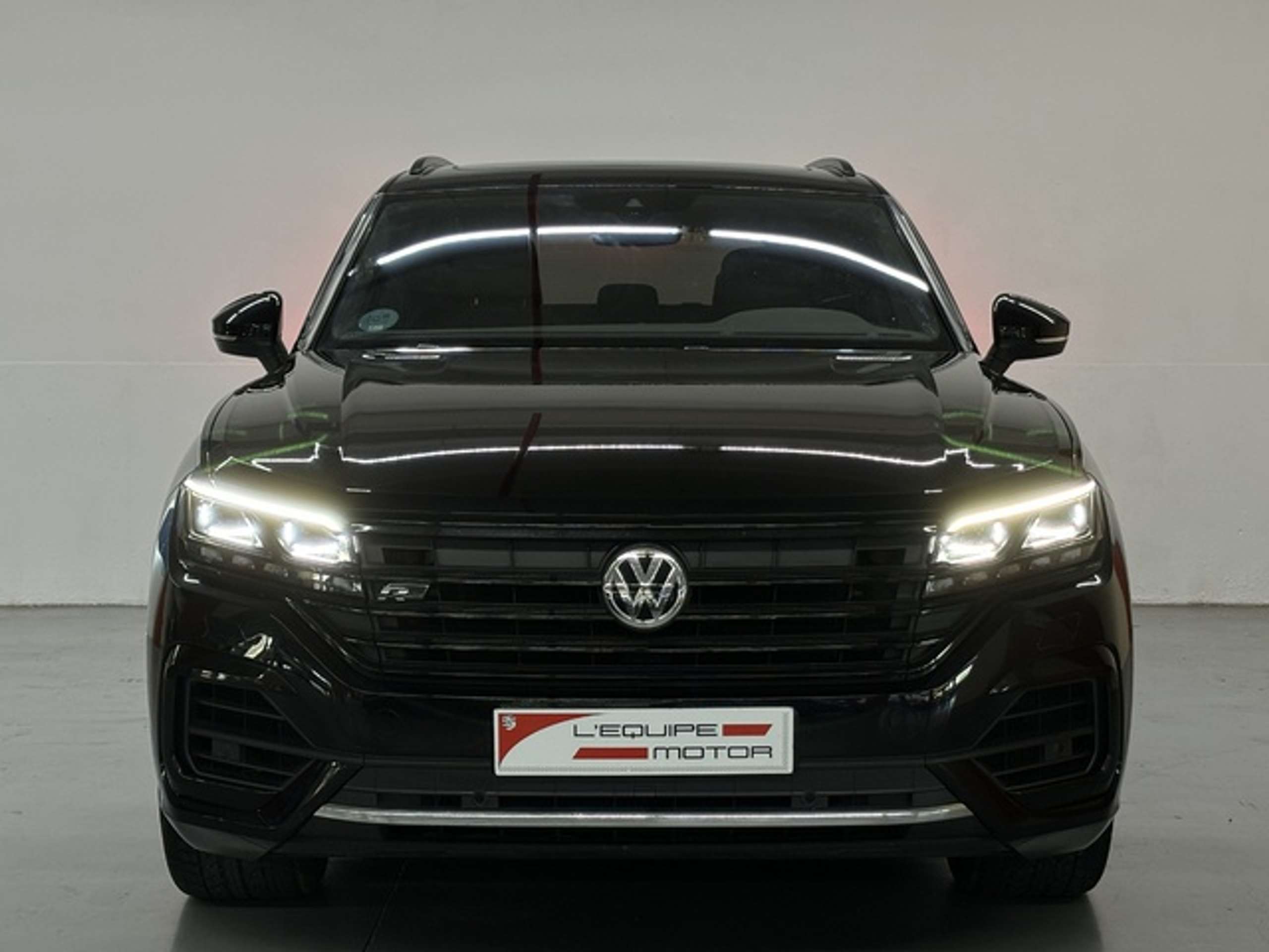 Volkswagen - Touareg