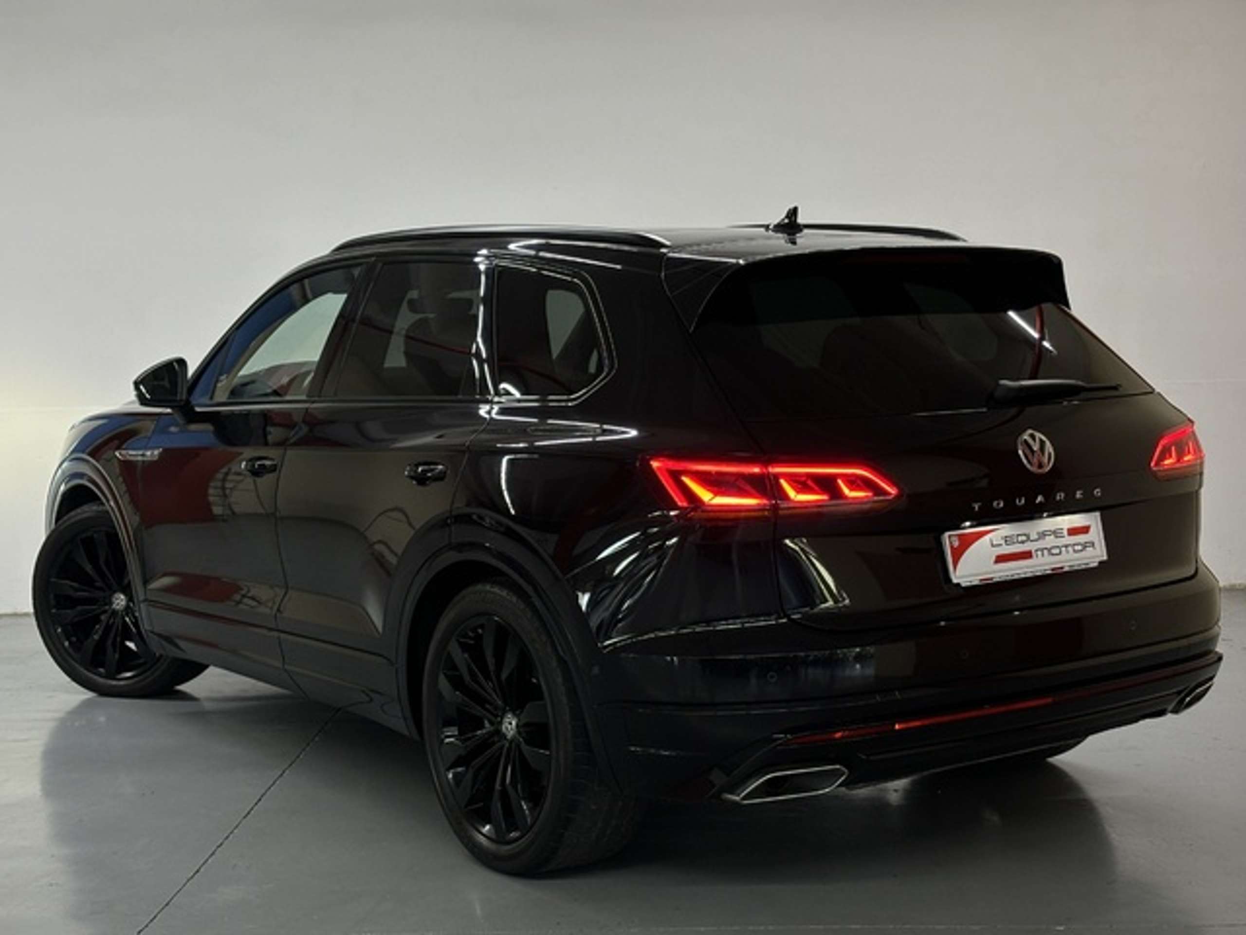 Volkswagen - Touareg