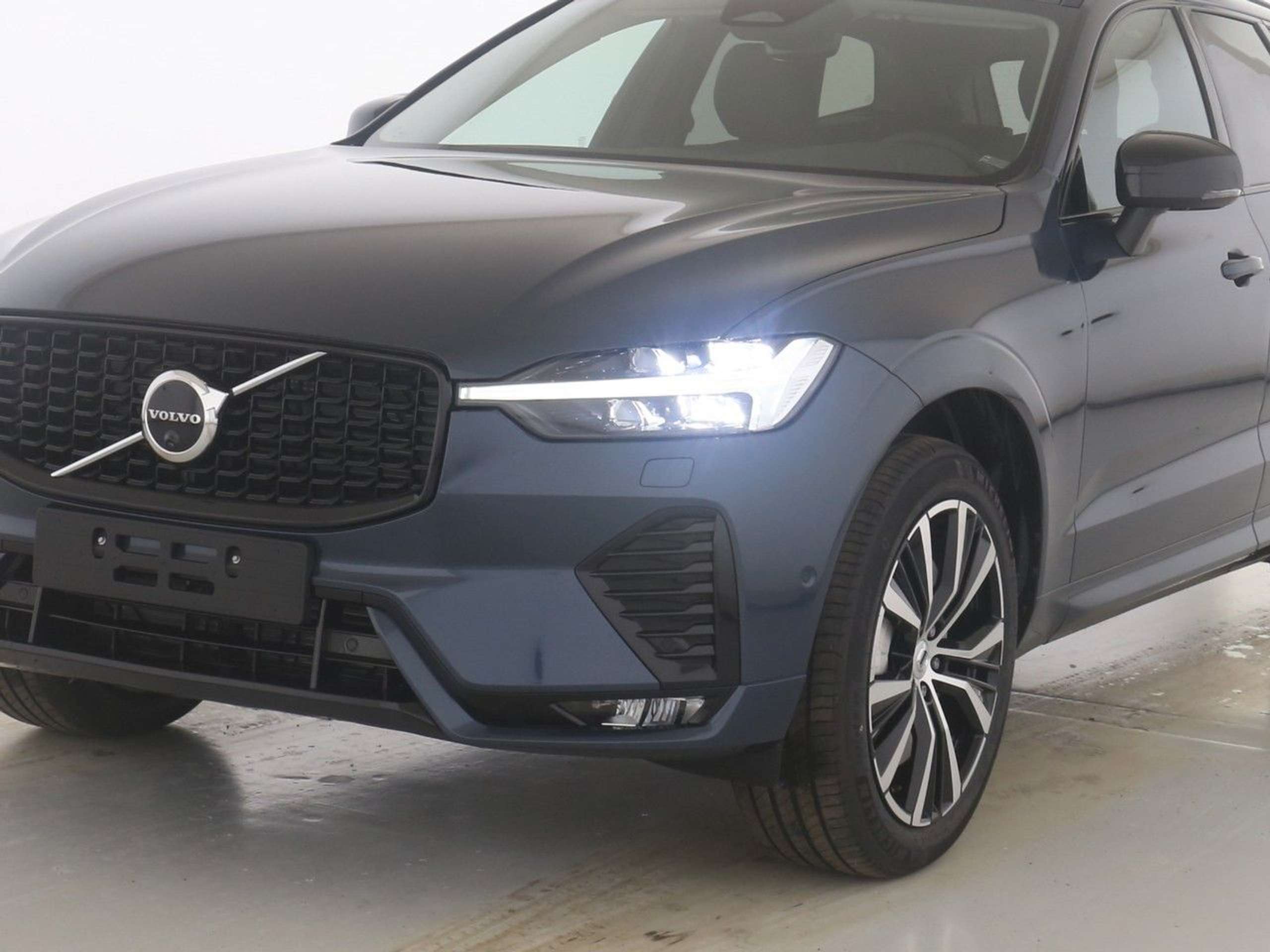 Volvo - XC60