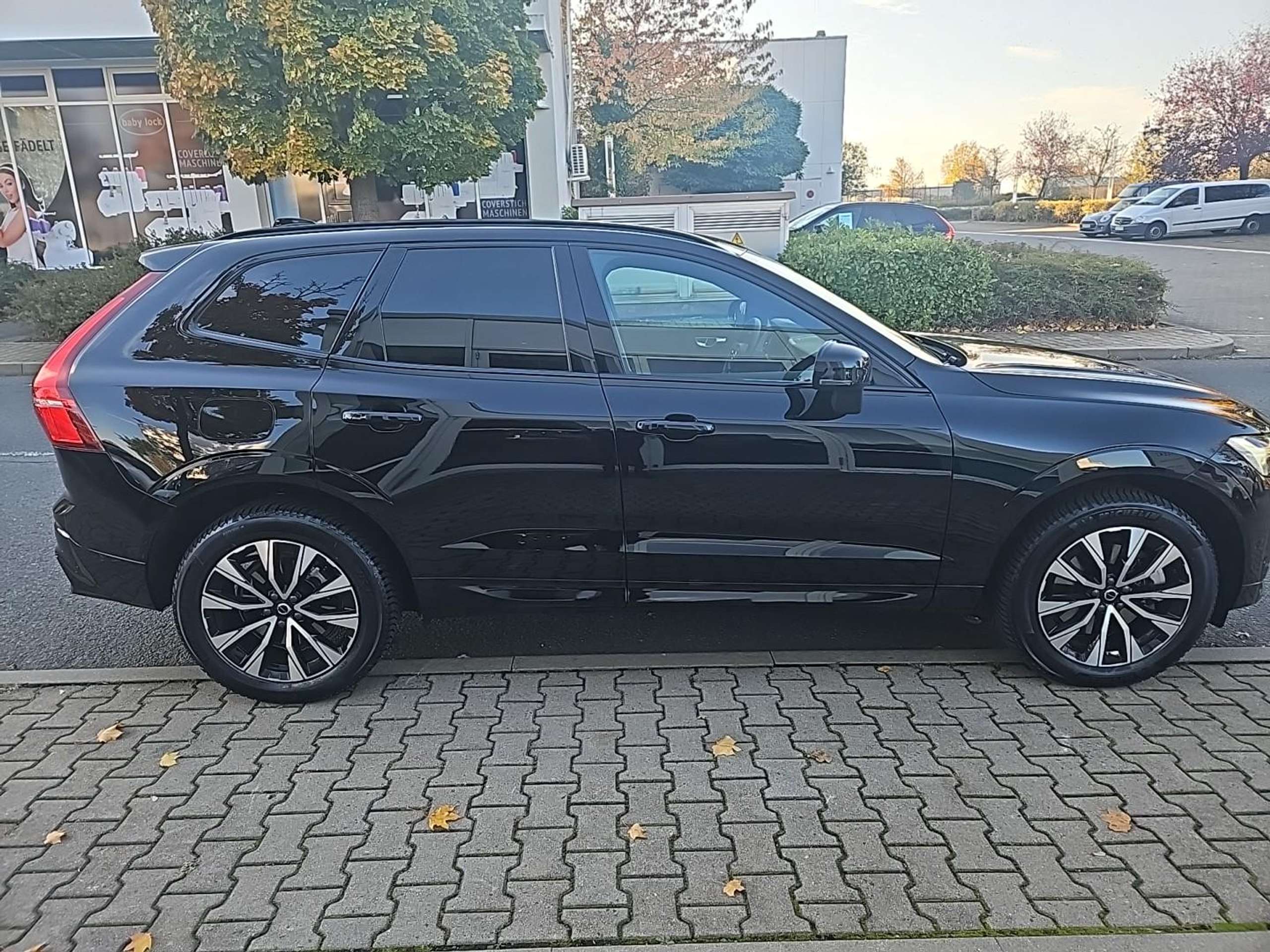 Volvo - XC60