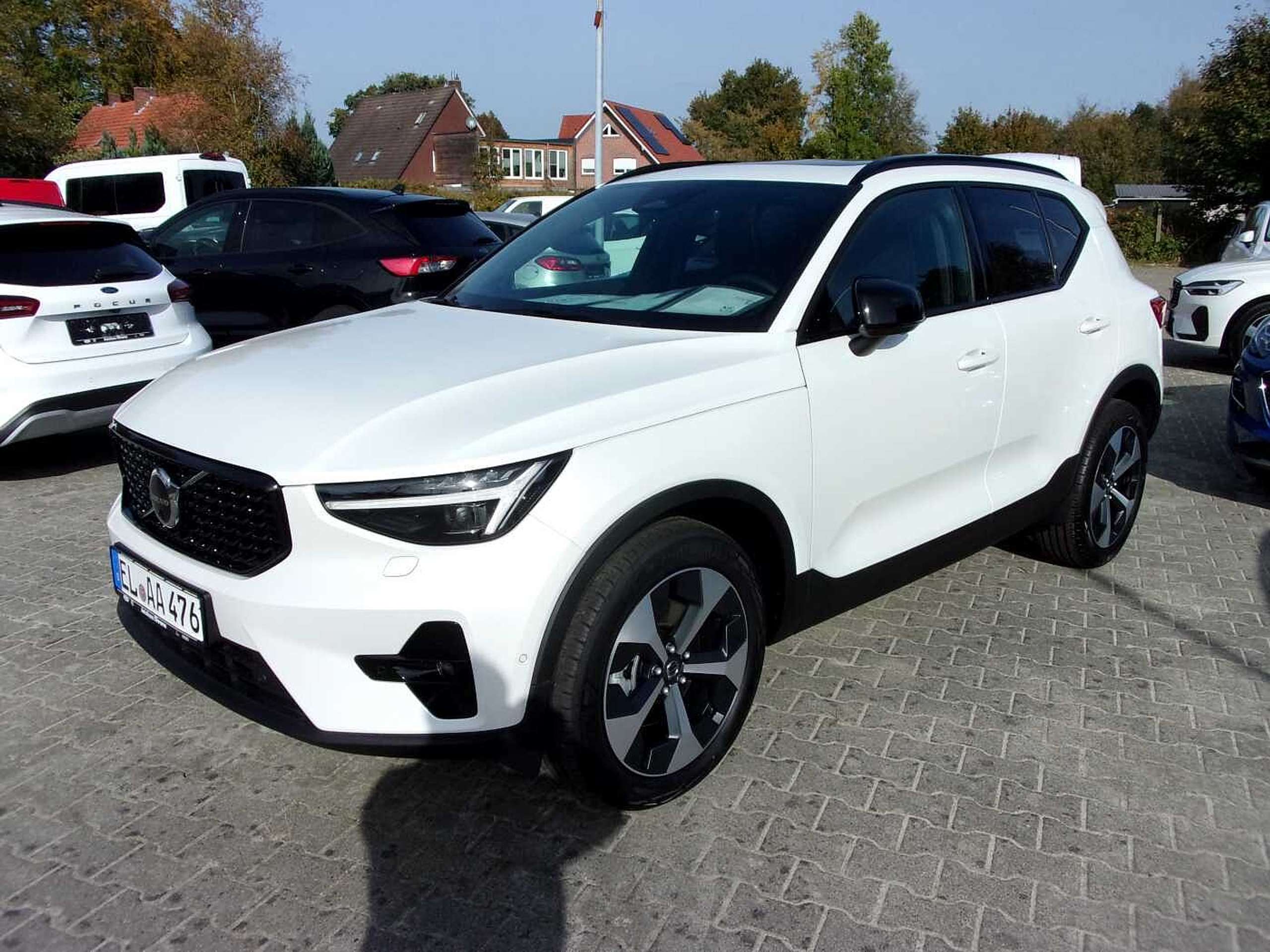 Volvo - XC40