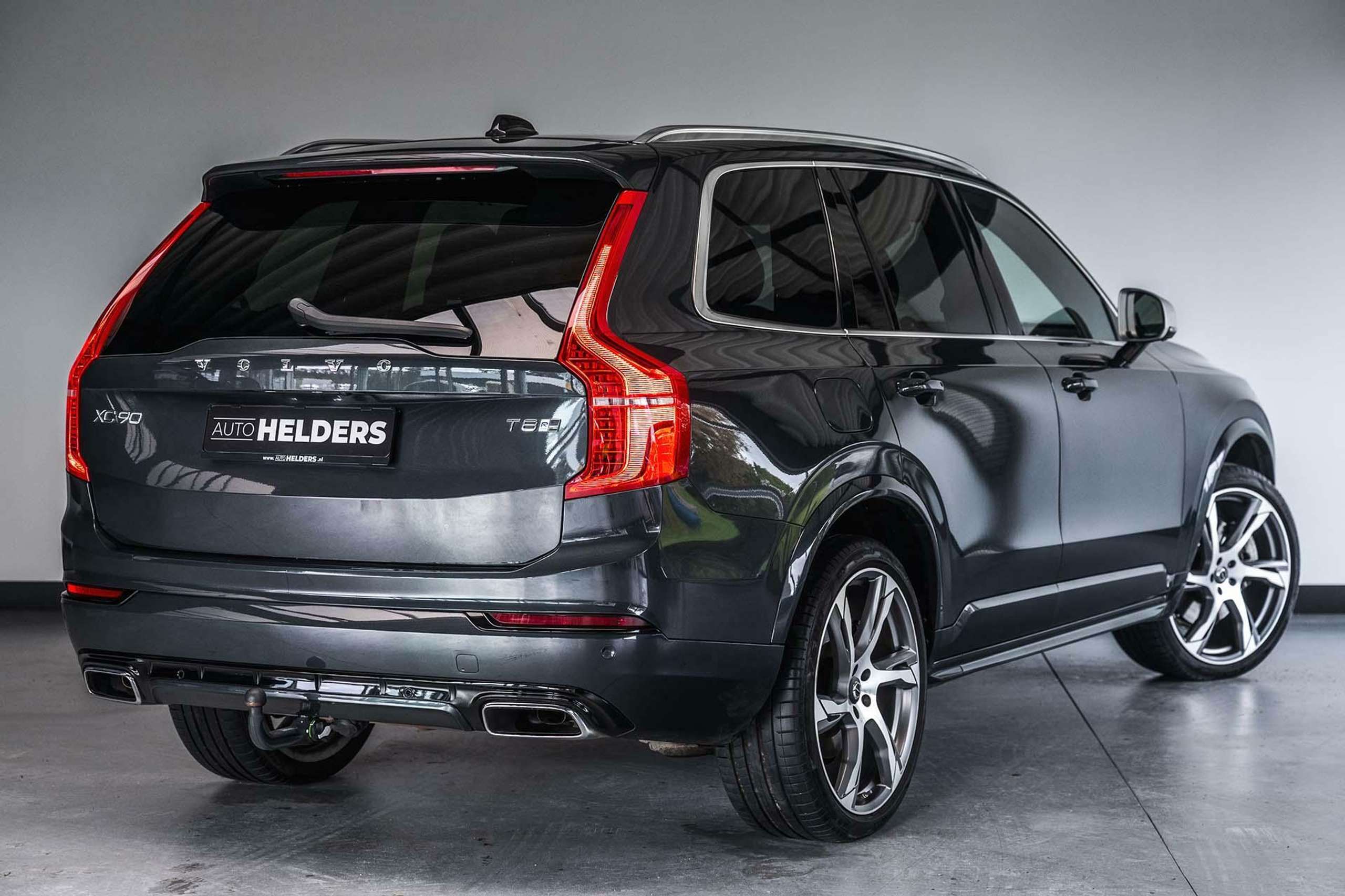 Volvo - XC90