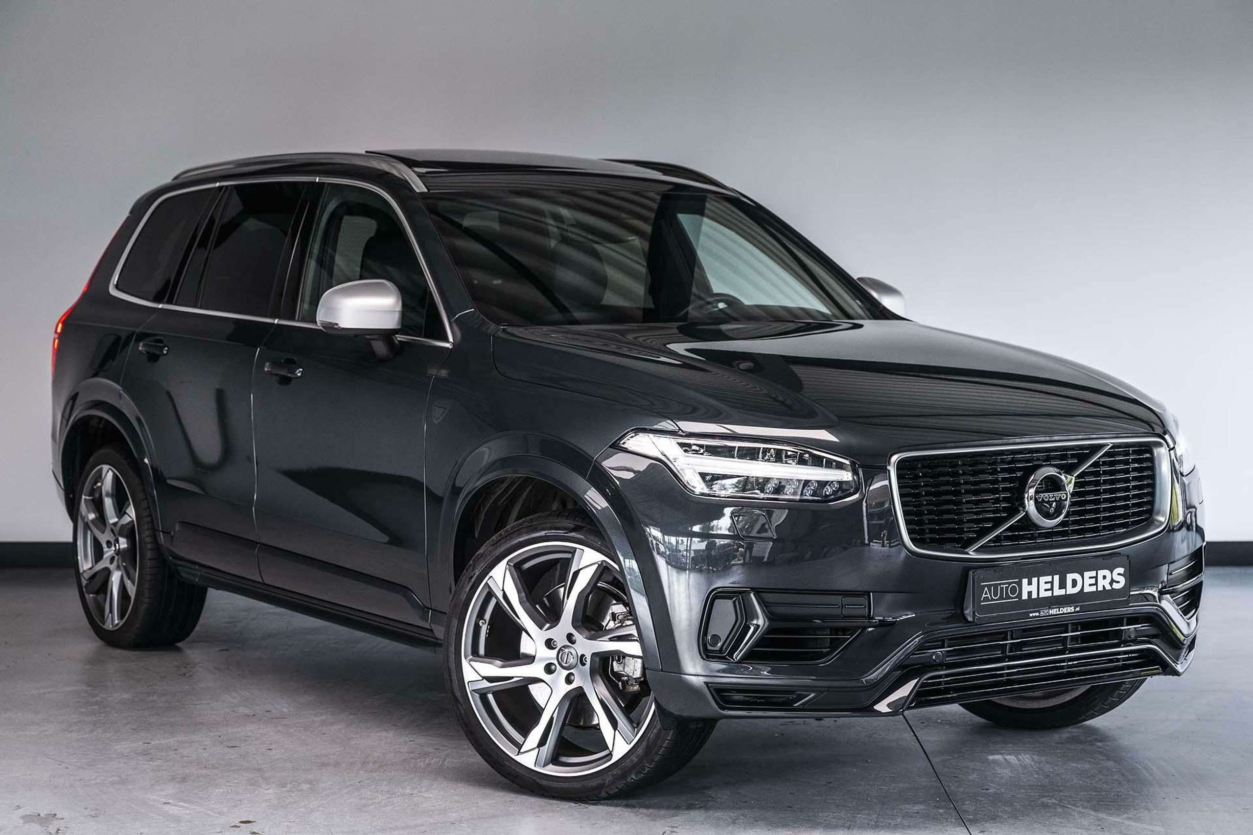 Volvo - XC90