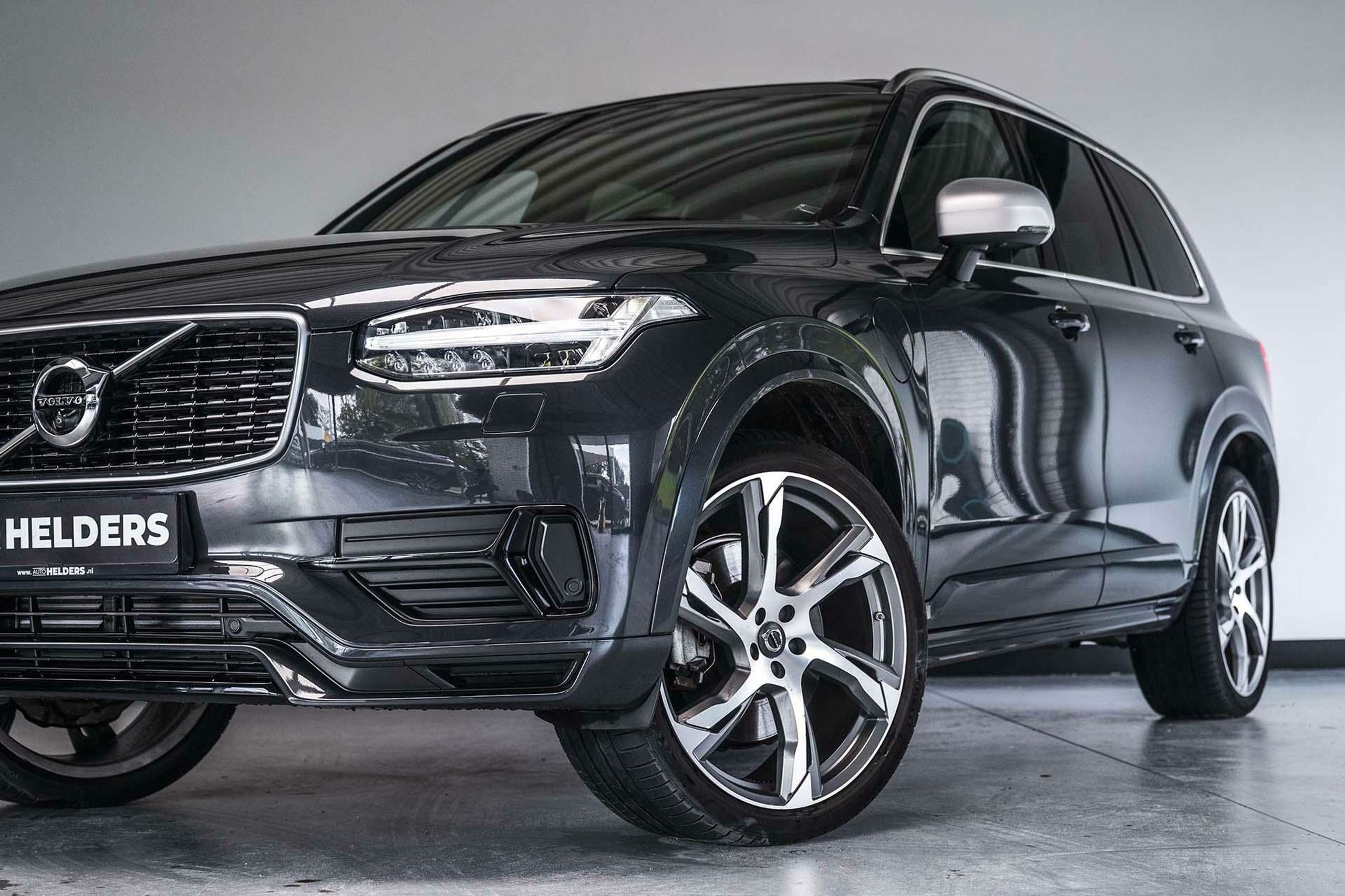 Volvo - XC90