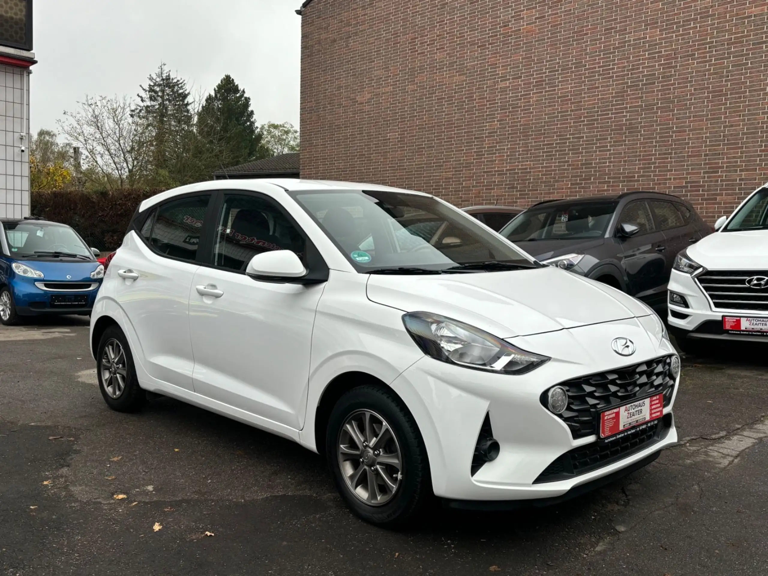 Hyundai - i10