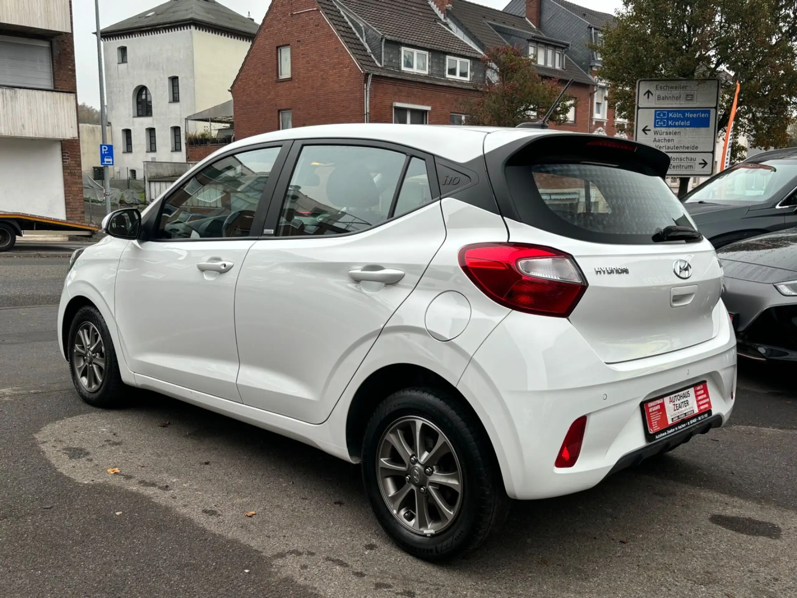 Hyundai - i10