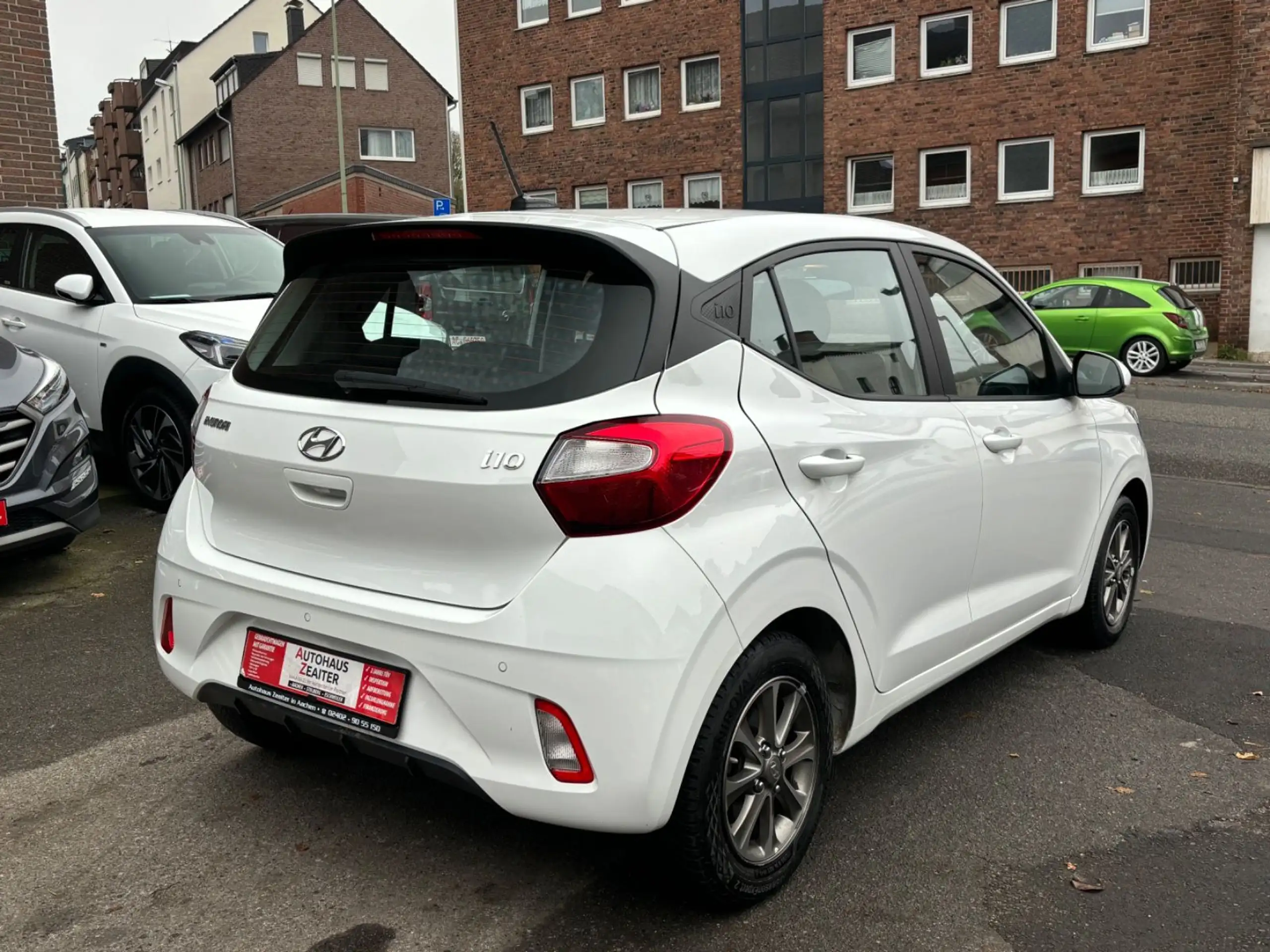 Hyundai - i10