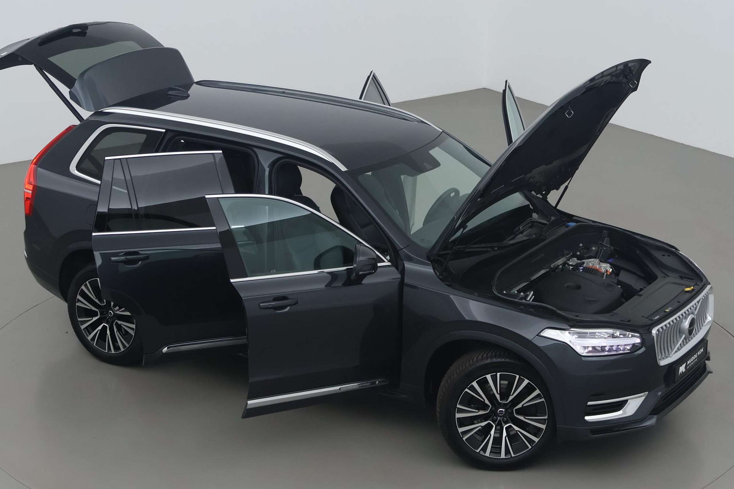 Volvo - XC90