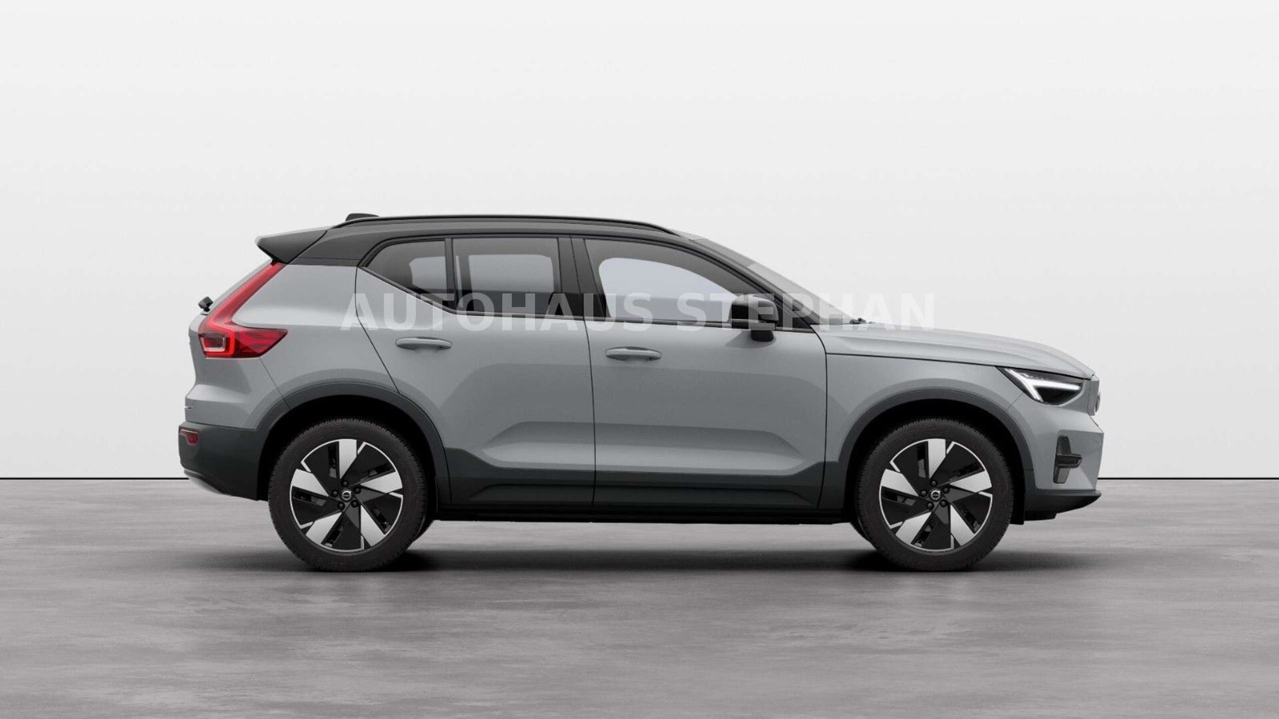 Volvo - XC40