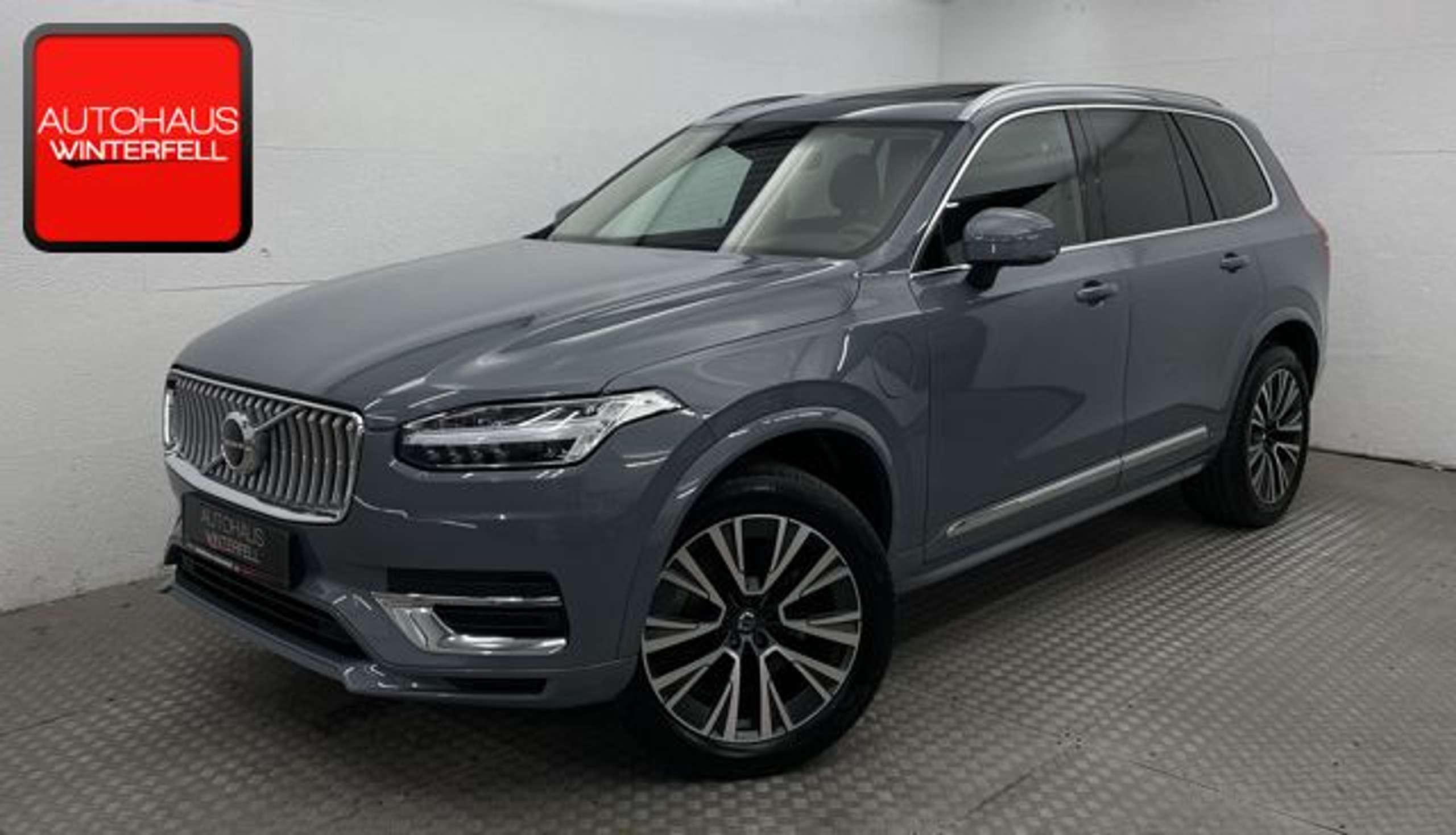 Volvo - XC90