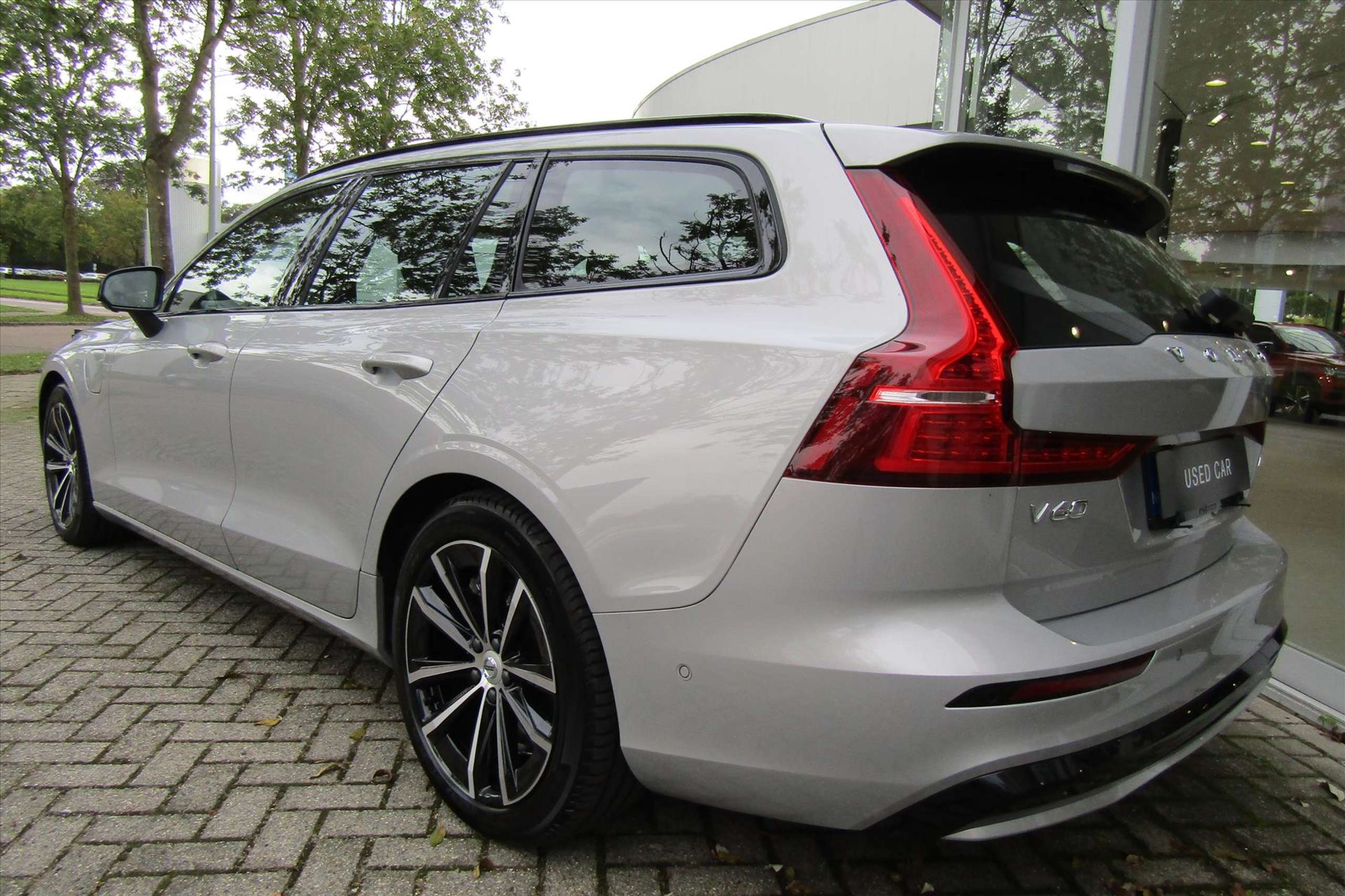 Volvo - V60