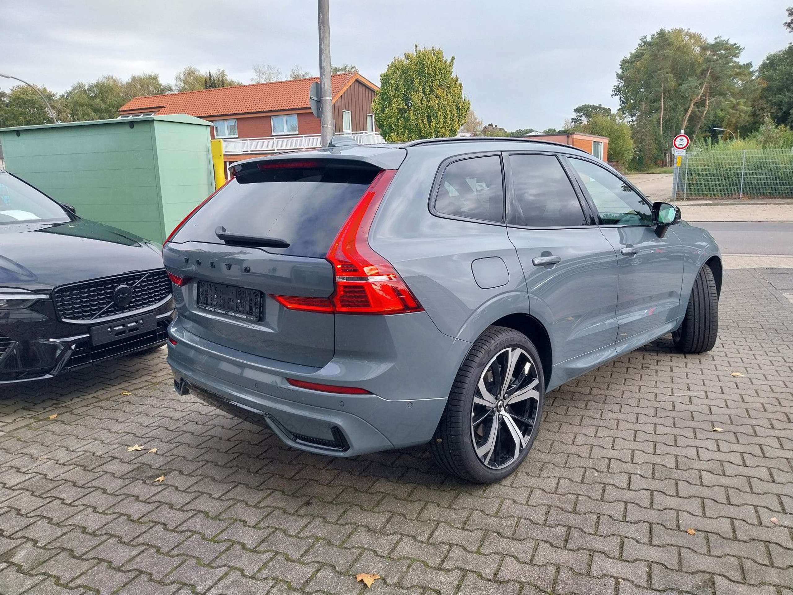 Volvo - XC60