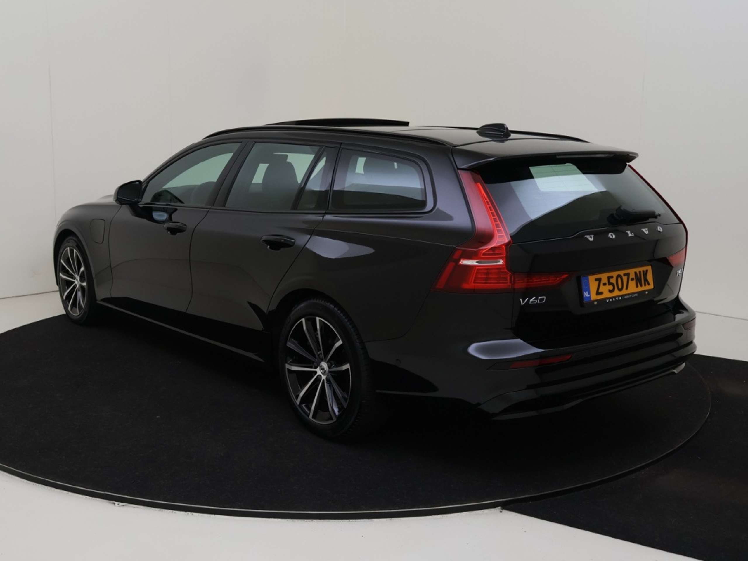 Volvo - V60