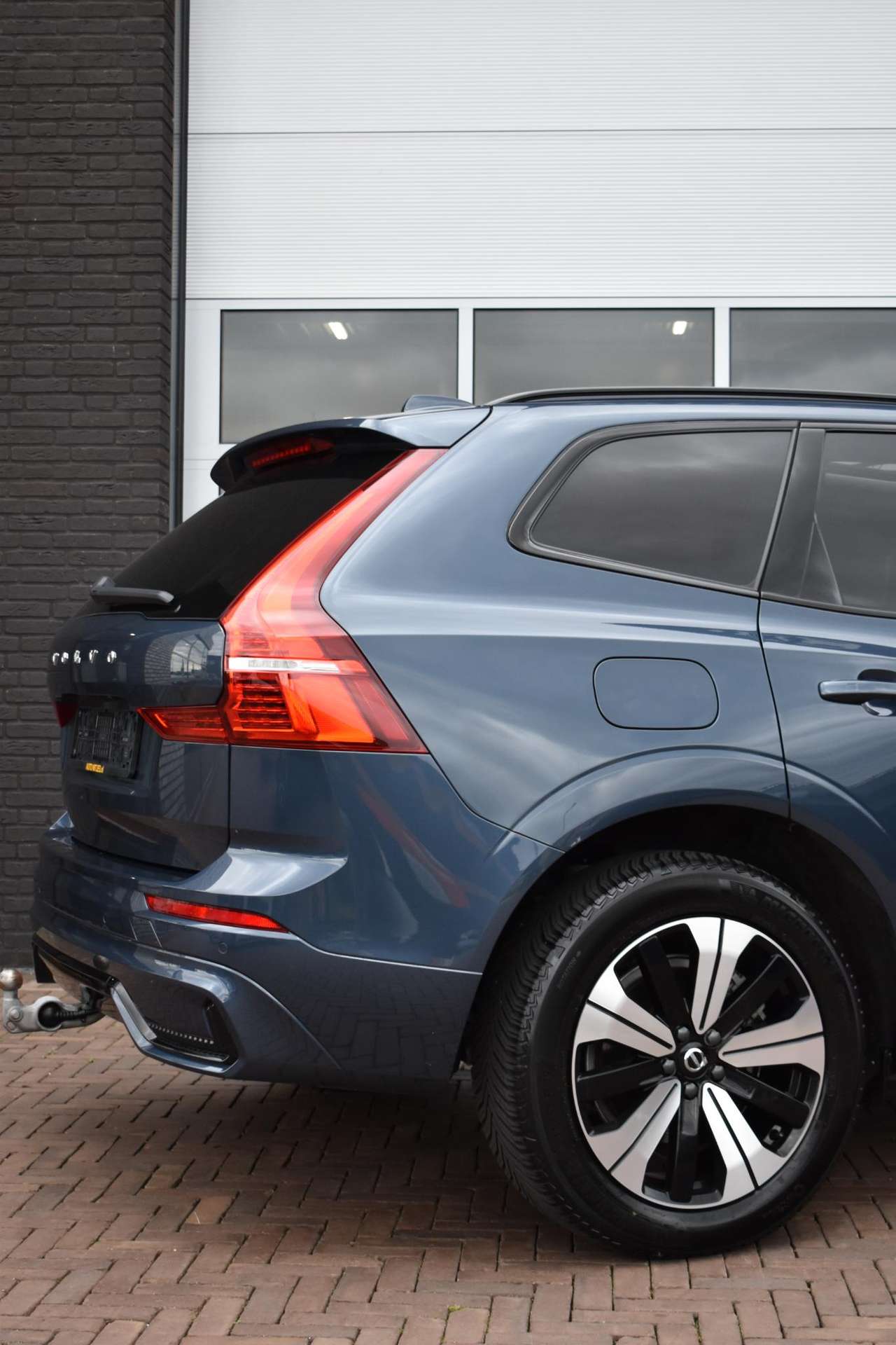 Volvo - XC60