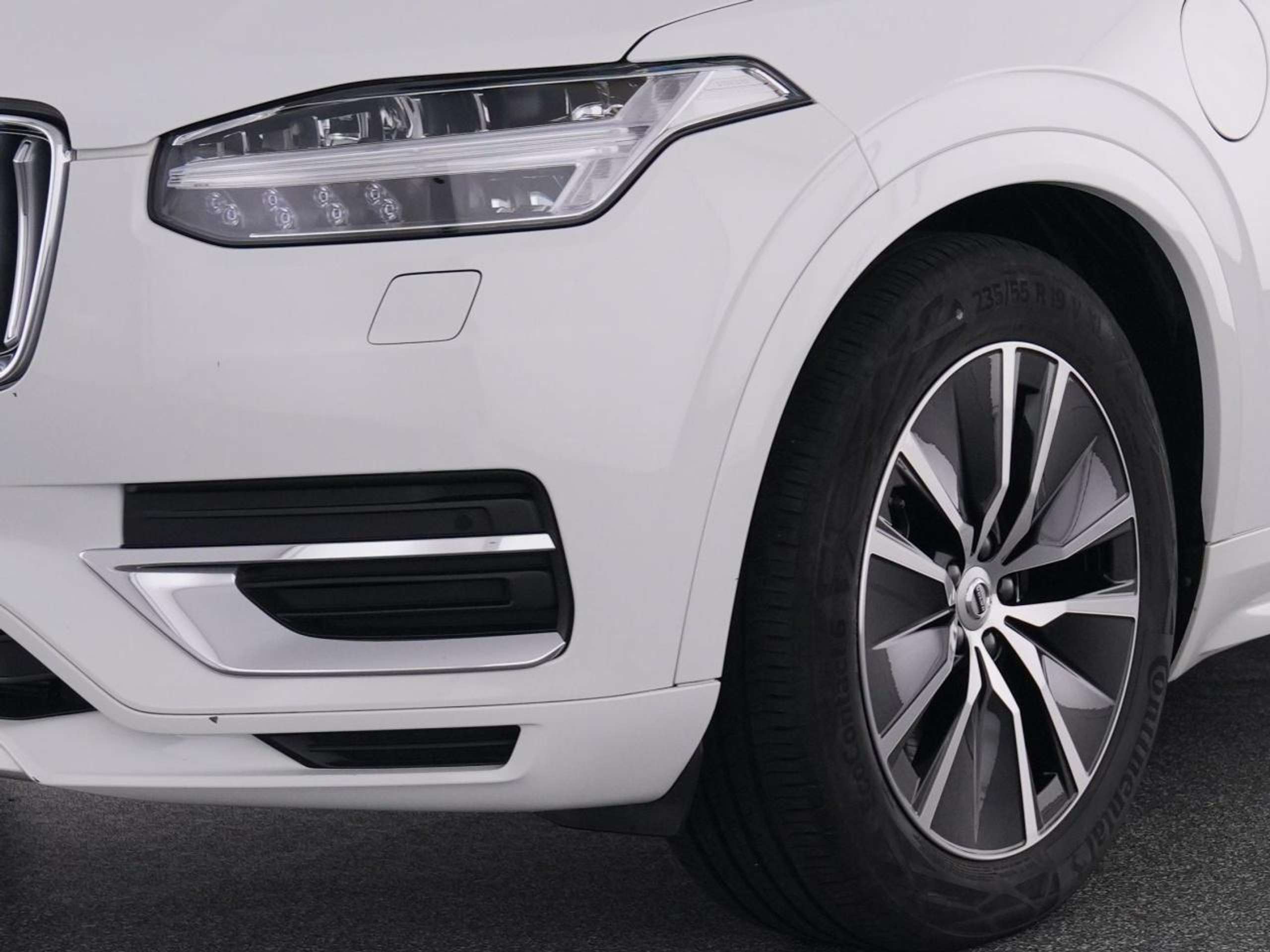 Volvo - XC90