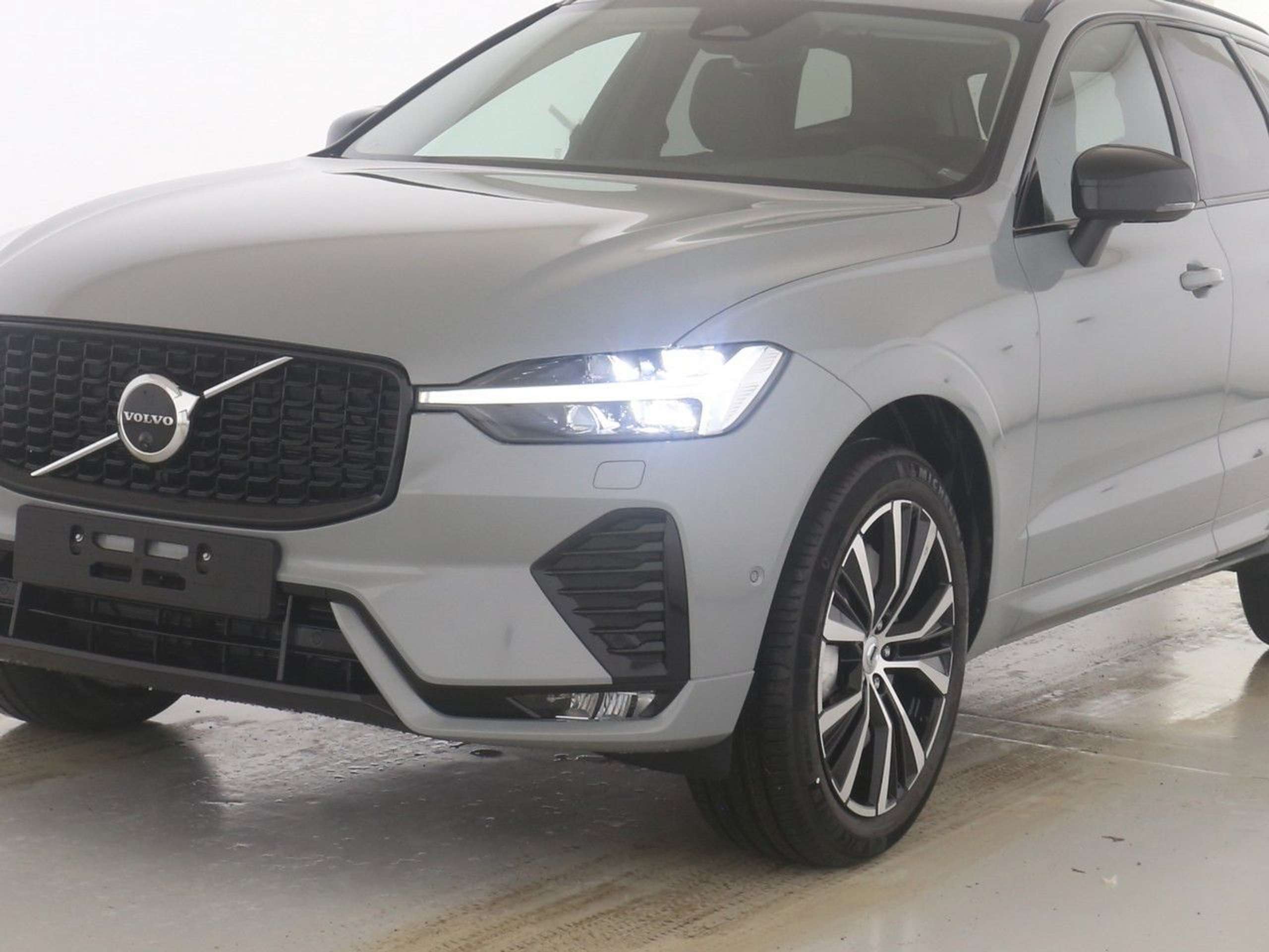 Volvo - XC60