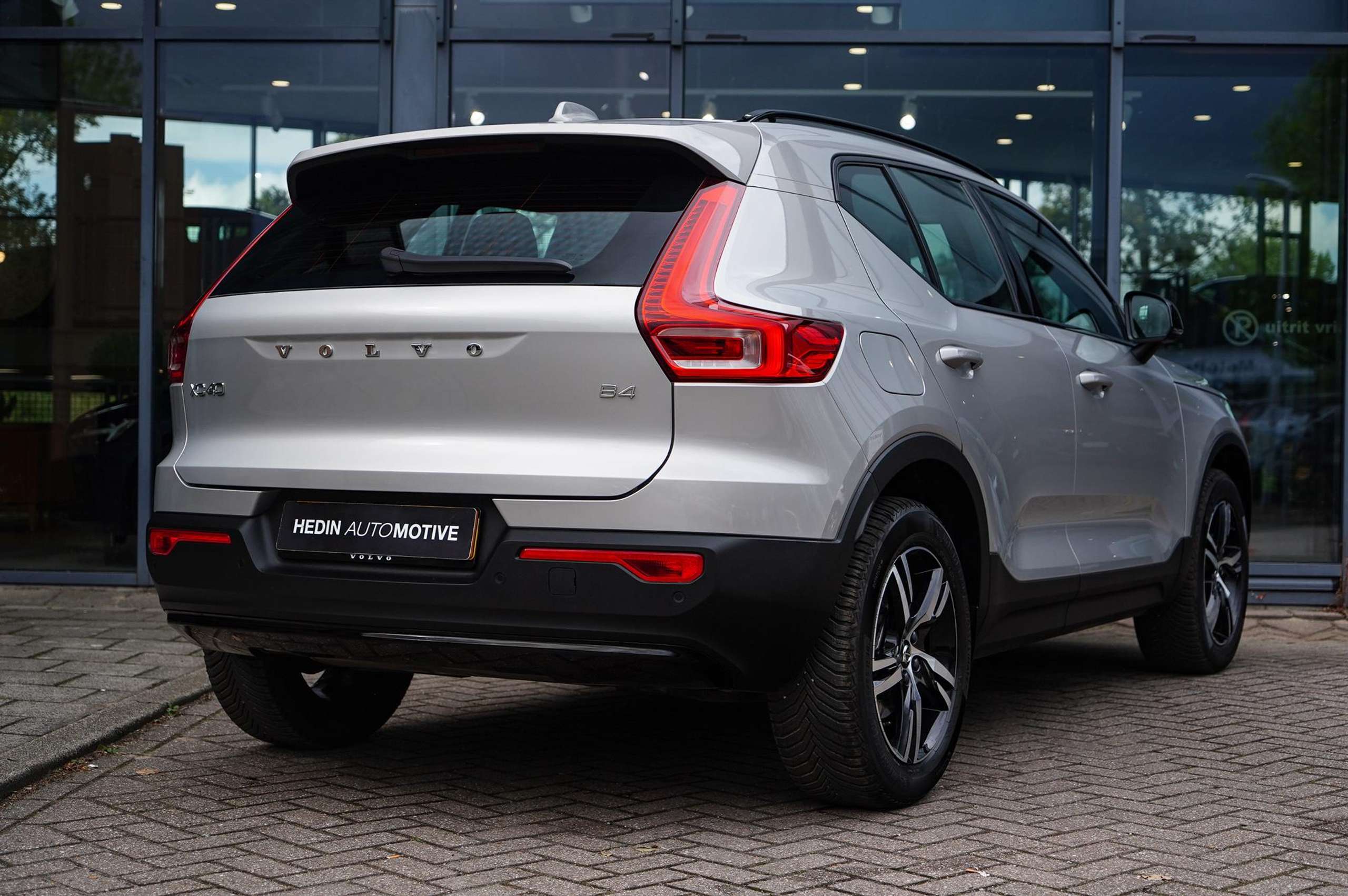 Volvo - XC40