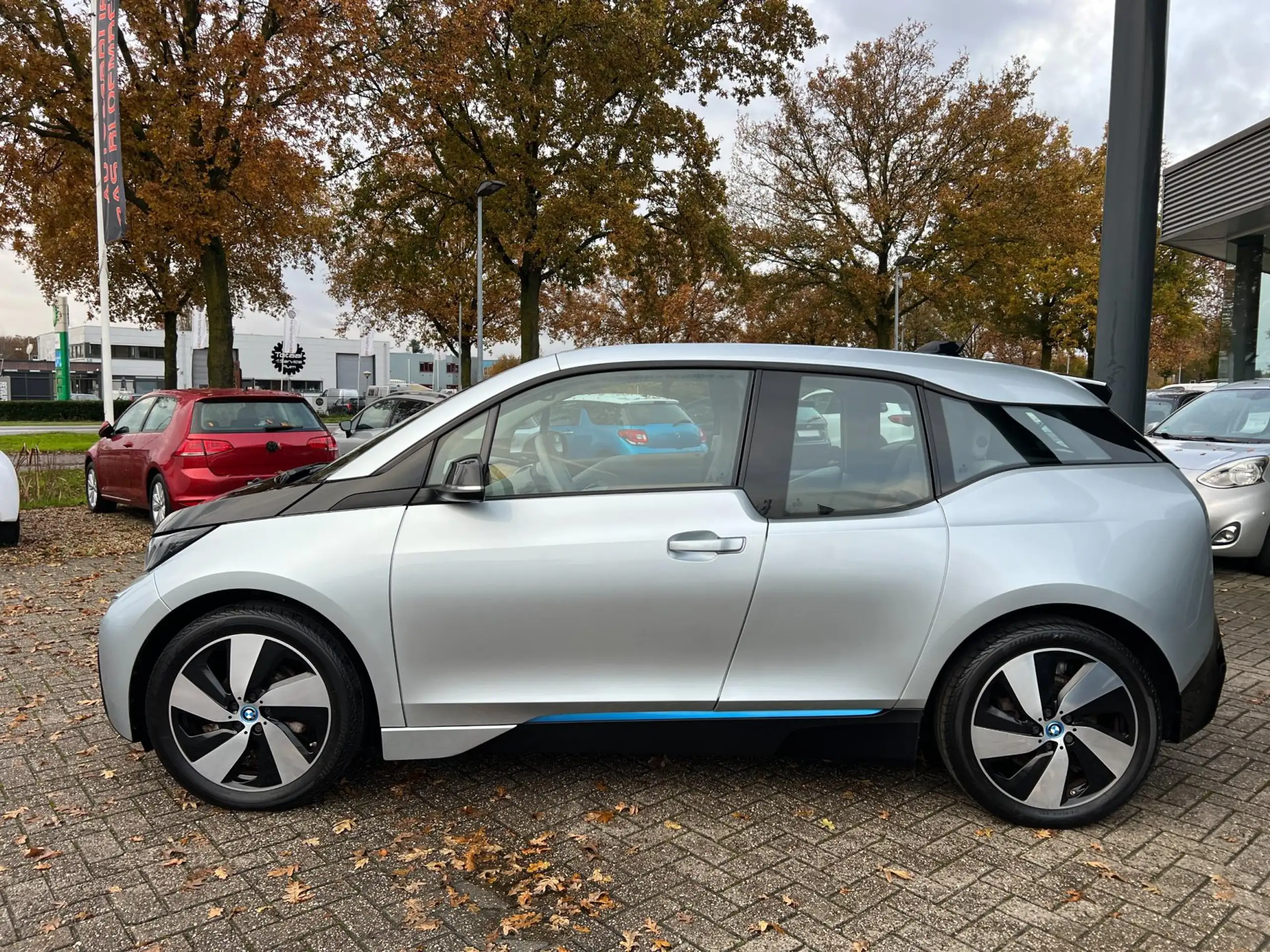 BMW - i3