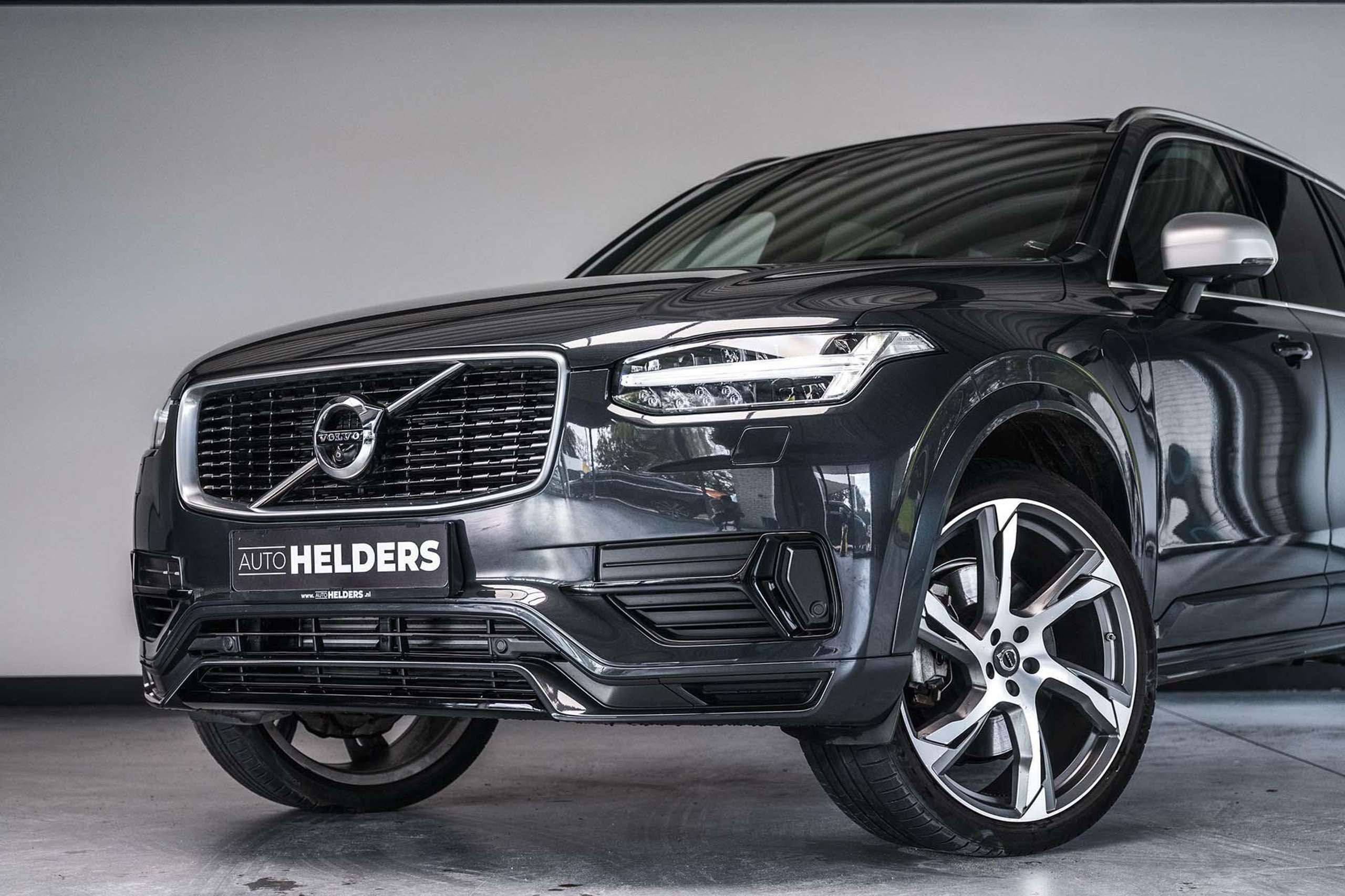 Volvo - XC90